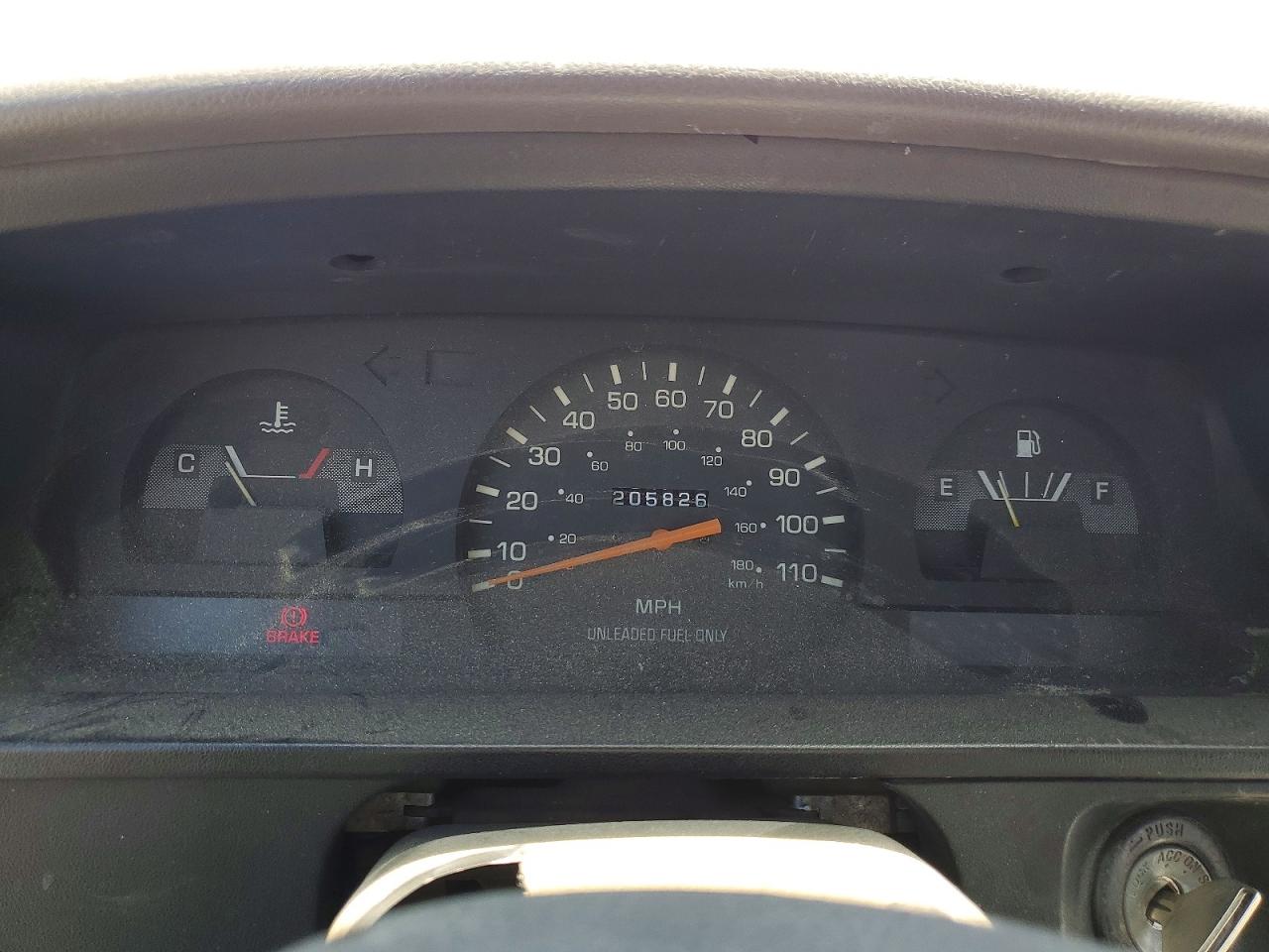 1994 Toyota Pickup Base Red vin: 4TARN81A9RZ255121