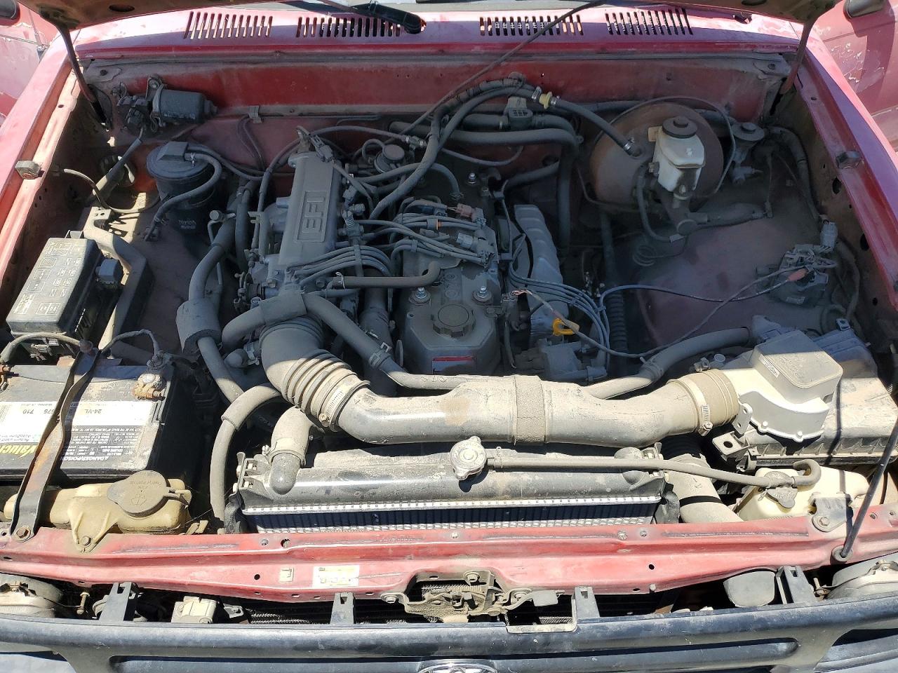 1994 Toyota Pickup Base Red vin: 4TARN81A9RZ255121