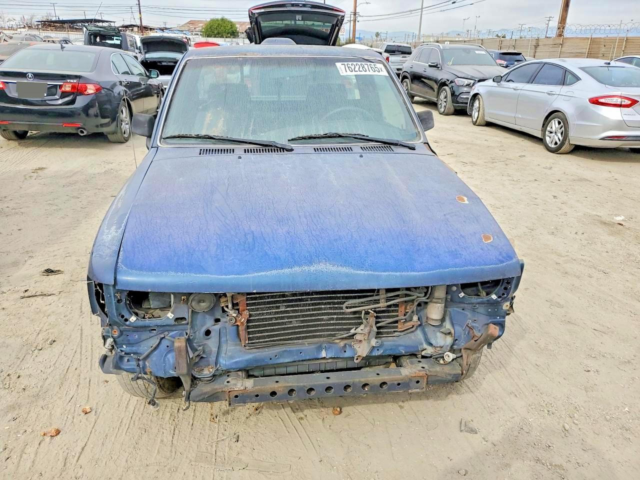 1995 Toyota Pickup Dx Синий vin: 4TARN81P5SZ314448