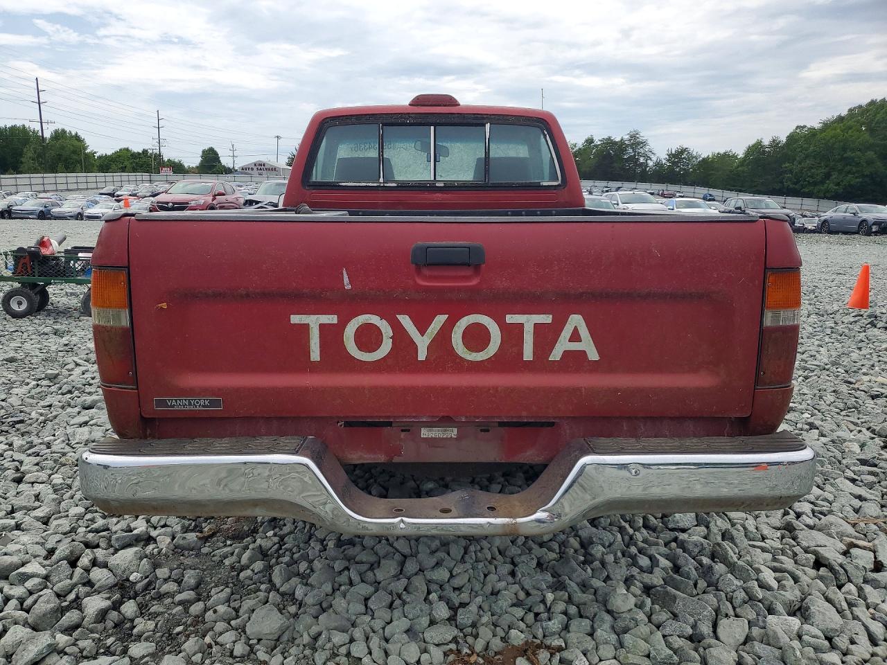 1994 Toyota Pickup 1/2 Ton Short Wheelbase Dx Red vin: 4TARN81P7RZ278370