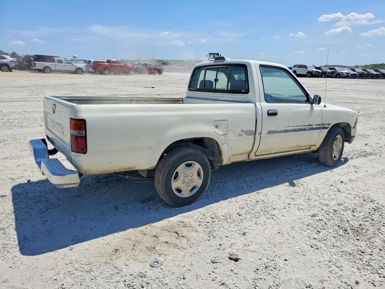 1994 Toyota Pickup Dx White vin: 4TARN81P8RZ279804