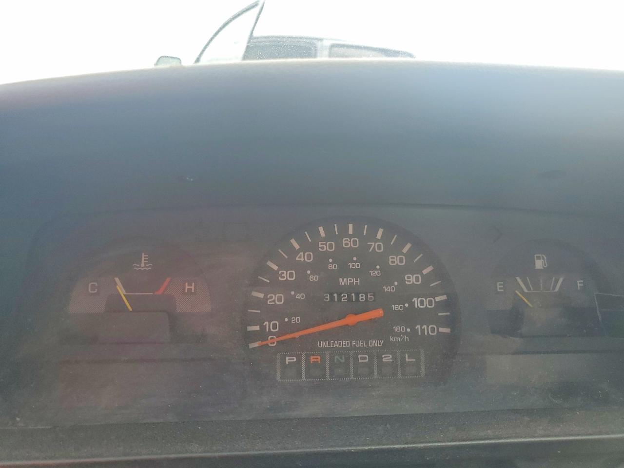 1994 Toyota Pickup Dx White vin: 4TARN81P8RZ279804