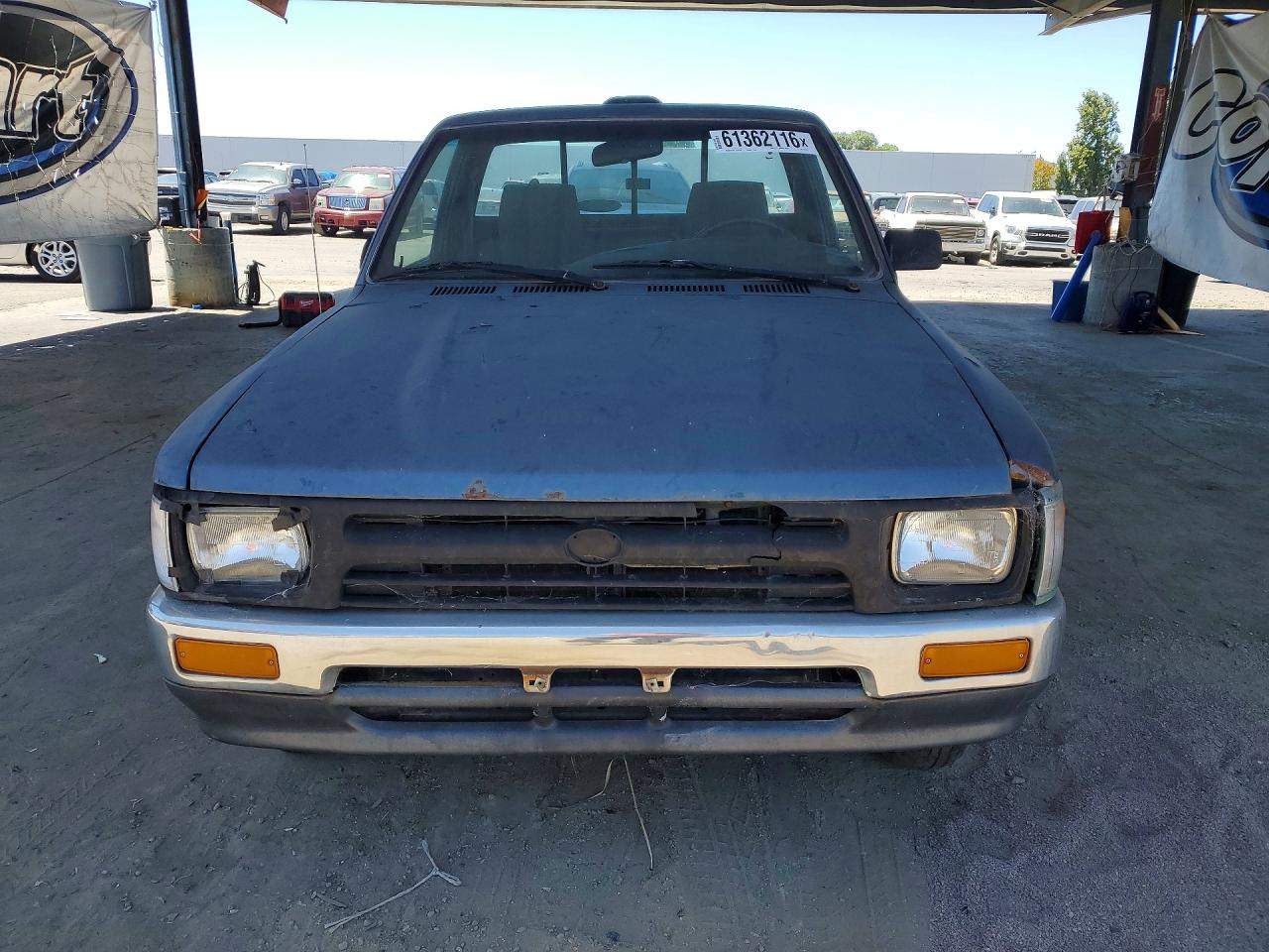 1995 Toyota Pickup 1/2 Ton Short Wheelbase Dx Green vin: 4TARN81P9SZ321709