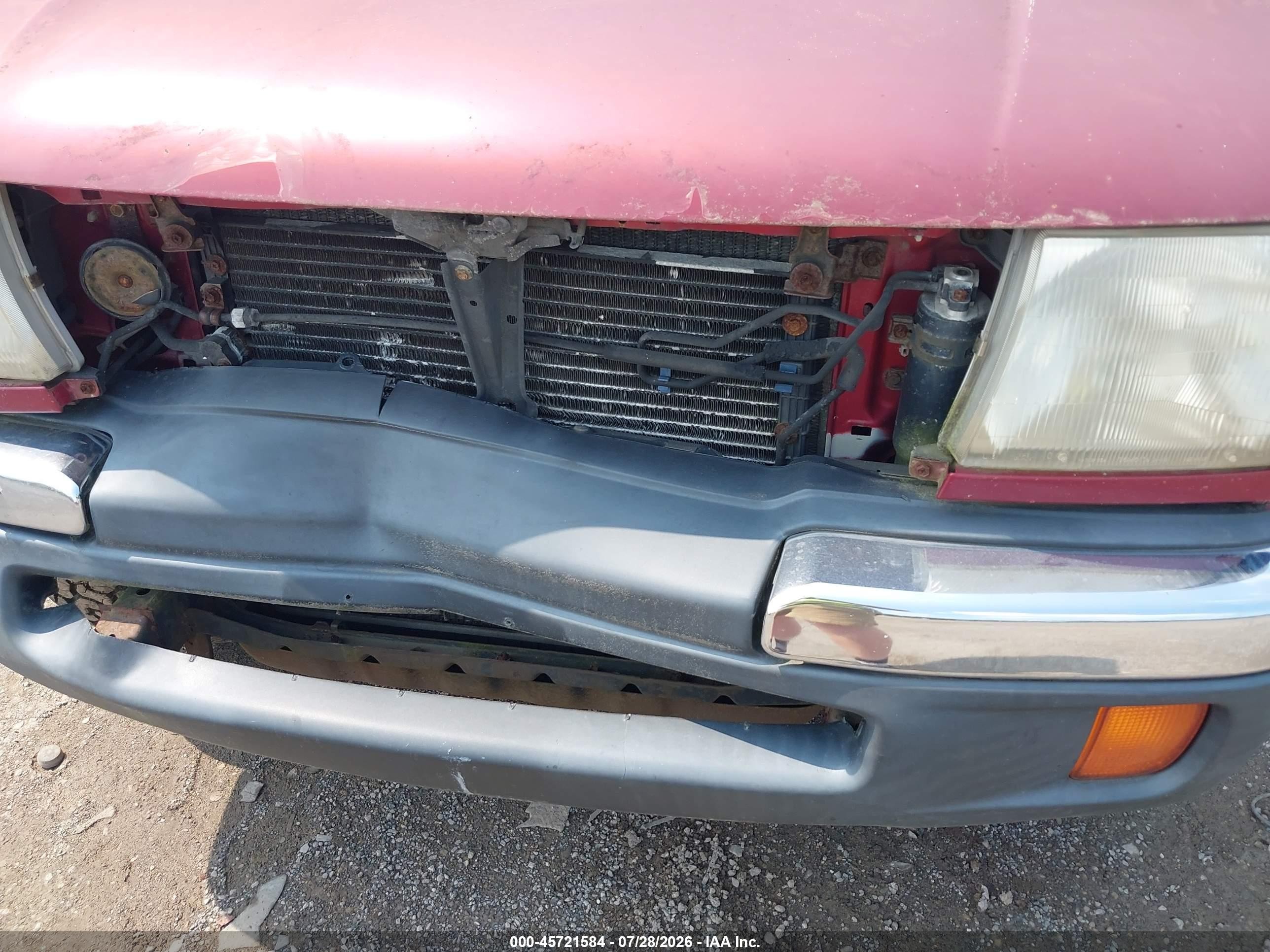 1998 Toyota Tacoma Prerunner Maroon vin: 4TASM92N1WZ150595