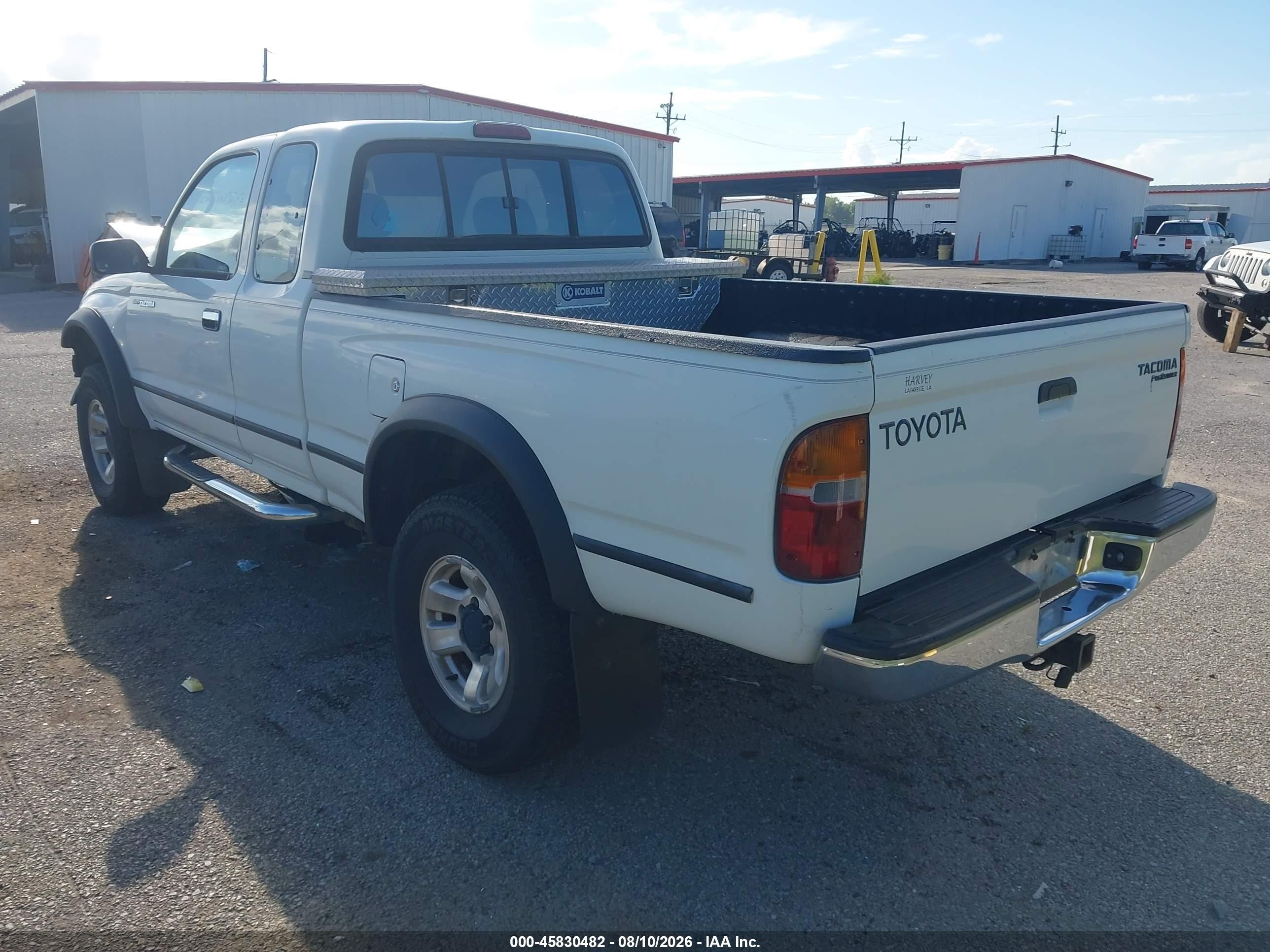 1998 Toyota Tacoma Prerunner White vin: 4TASM92N3WZ127187