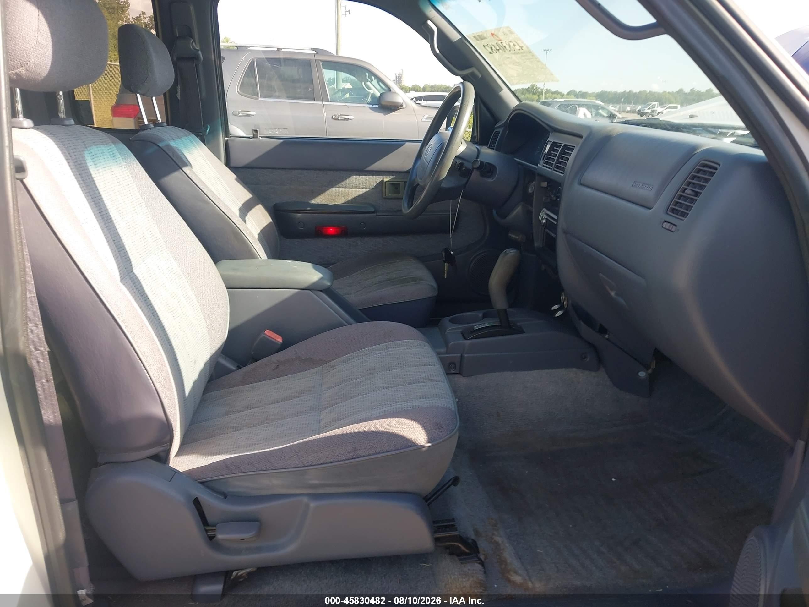 1998 Toyota Tacoma Prerunner White vin: 4TASM92N3WZ127187