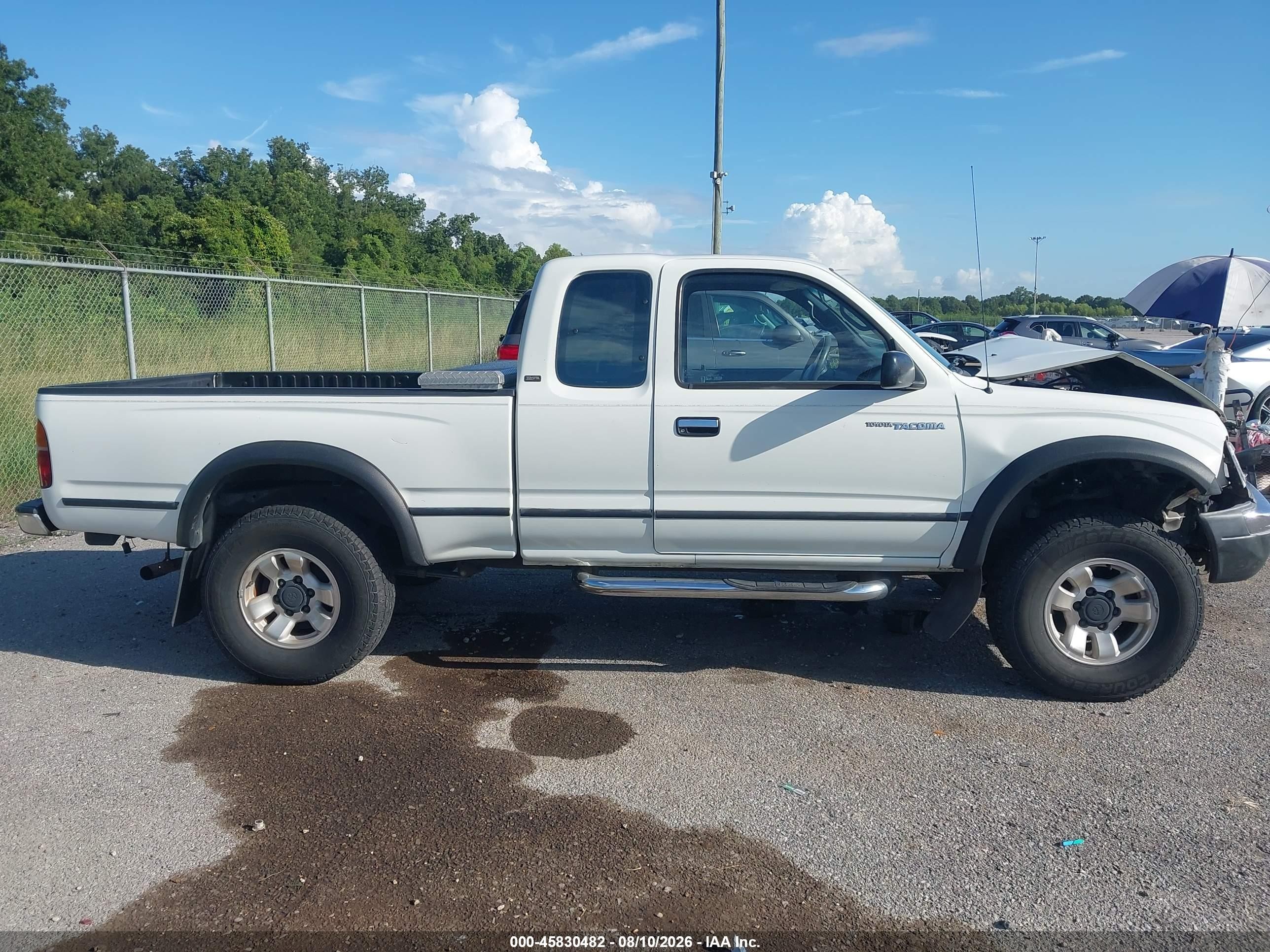 1998 Toyota Tacoma Prerunner White vin: 4TASM92N3WZ127187