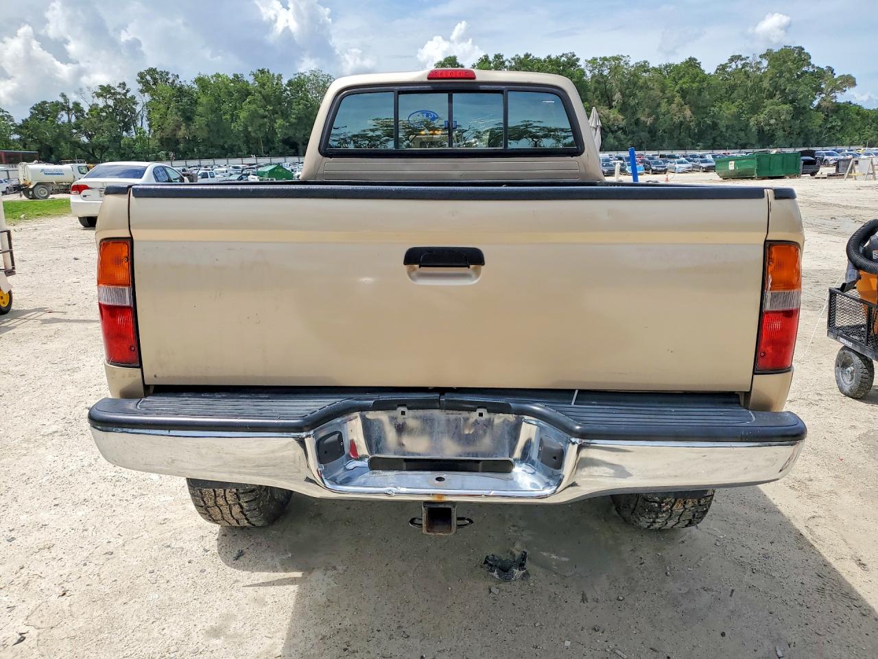 1998 Toyota Tacoma Xtracab Prerunner Tan vin: 4TASM92N5WZ131886