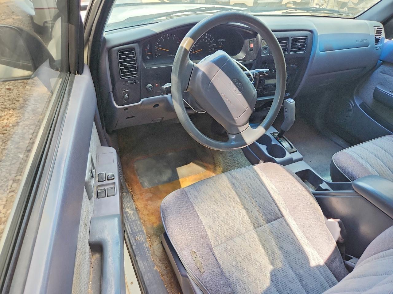 1998 Toyota Tacoma Xtracab Prerunner White vin: 4TASM92N6WZ156943
