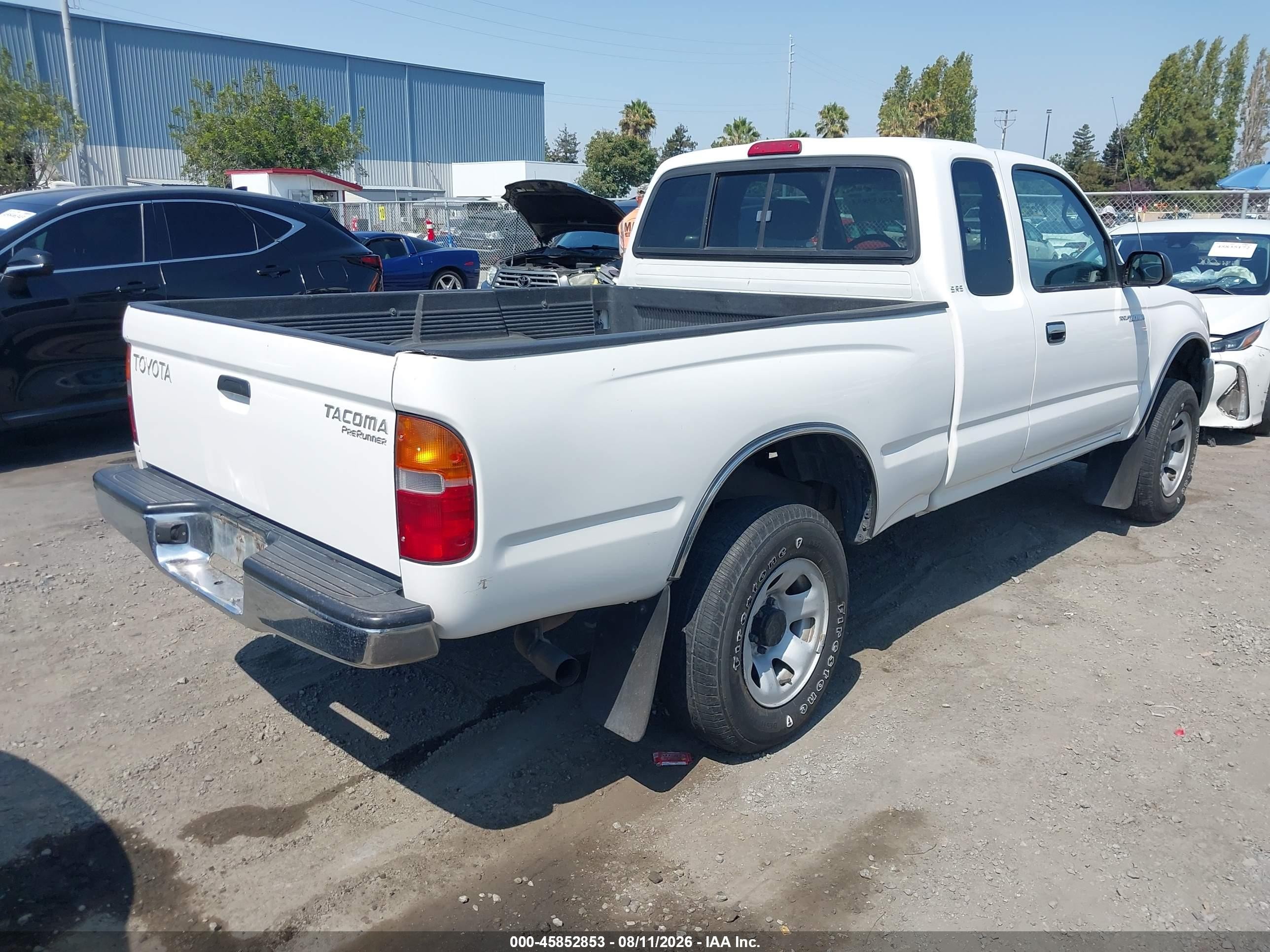 2000 Toyota Tacoma Prerunner White vin: 4TASM92N6YZ600907