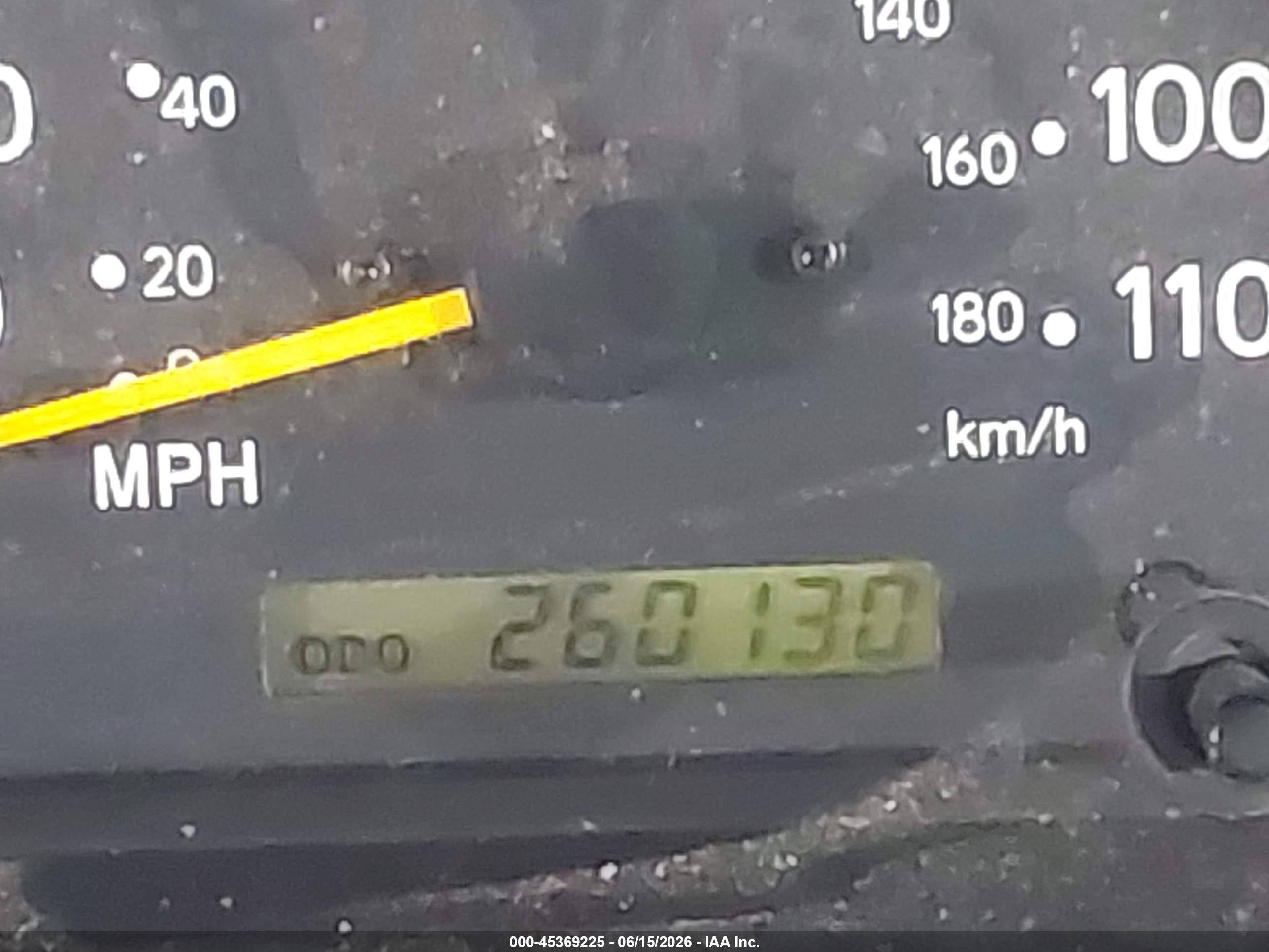 2000 Toyota Tacoma Prerunner White vin: 4TASM92N8YZ641474