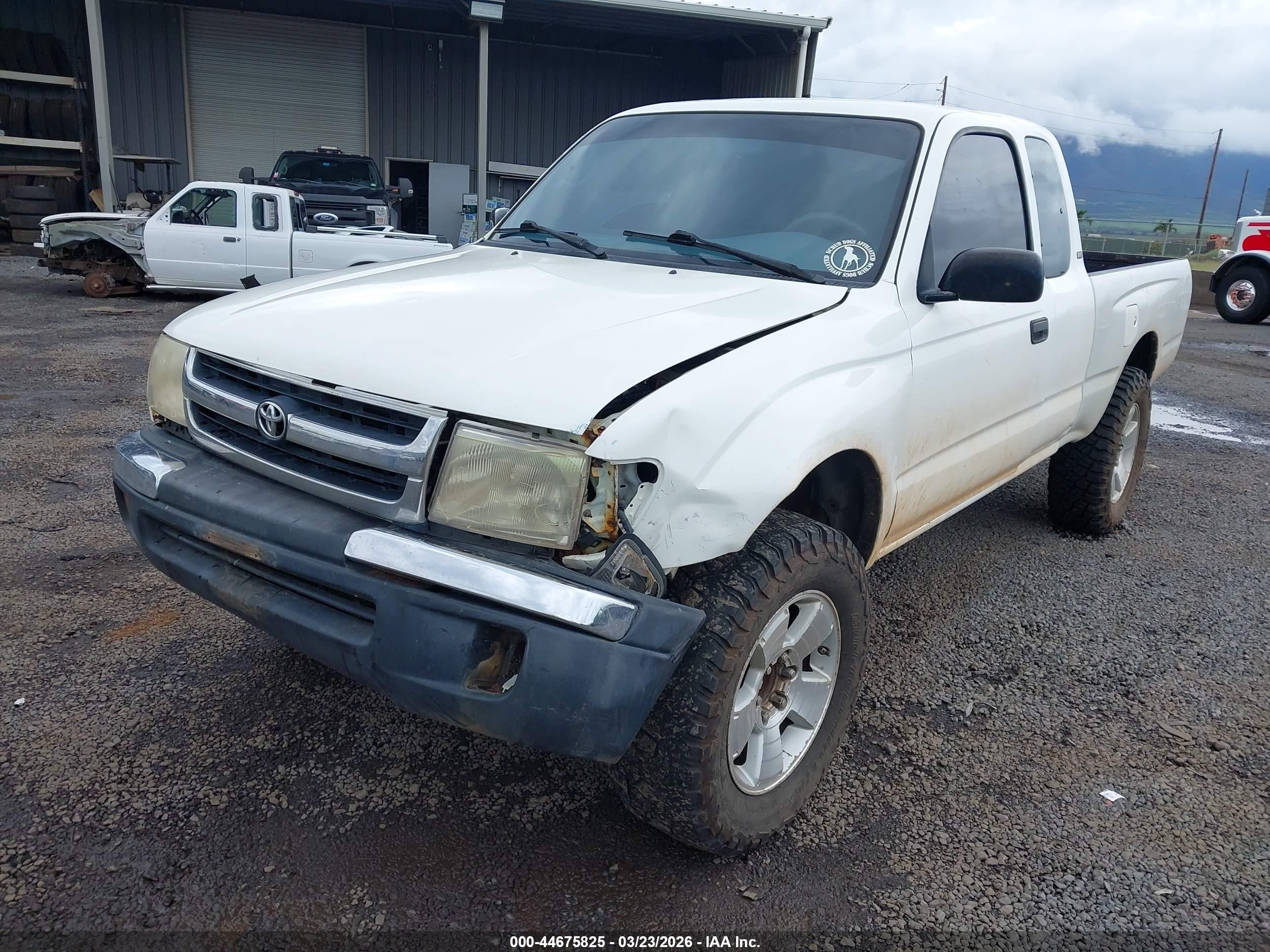 1998 Toyota Tacoma Prerunner White vin: 4TASM92NXWZ153690