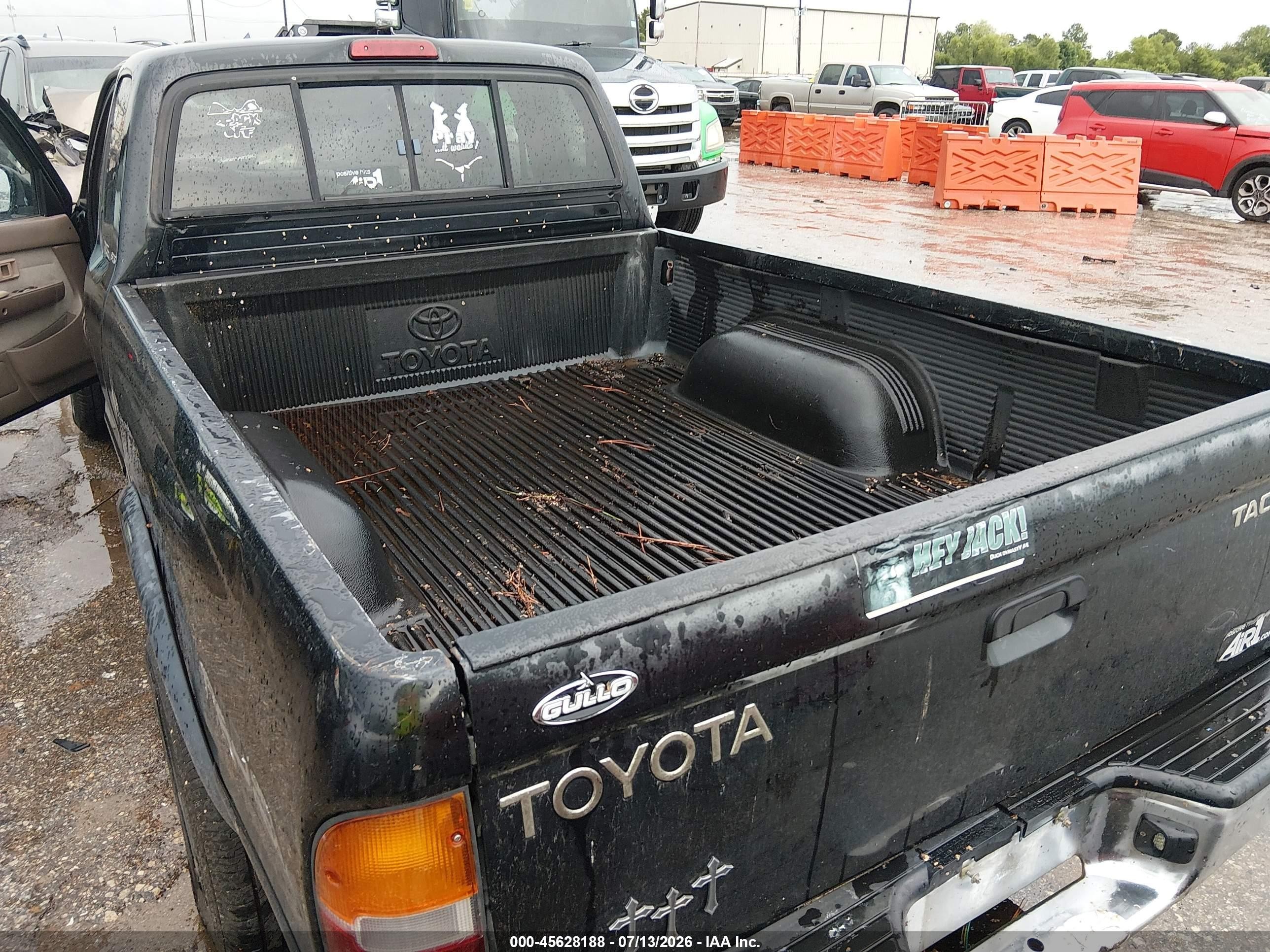 2000 Toyota Tacoma Prerunner V6 Black vin: 4TASN92N0YZ590128