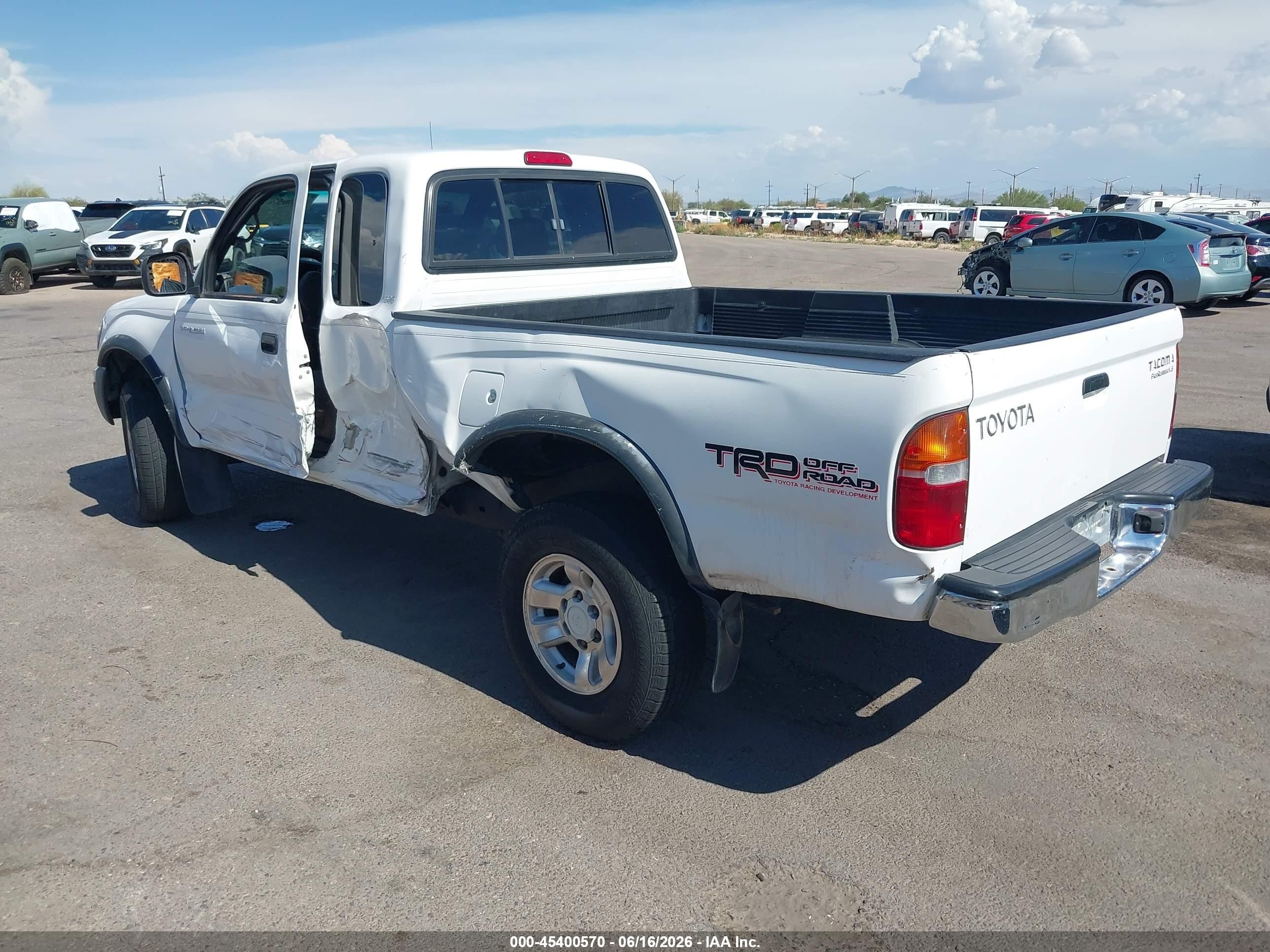 2000 Toyota Tacoma Prerunner V6 White vin: 4TASN92N0YZ644785