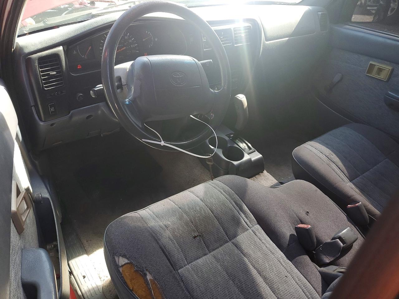 1998 Toyota Tacoma Xtracab Prerunner Red vin: 4TASN92N2WZ121555