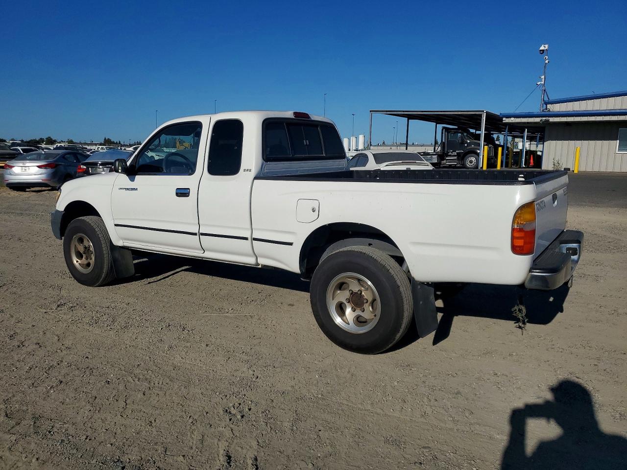 1999 Toyota Tacoma Xtracab Prerunner White vin: 4TASN92N2XZ462939