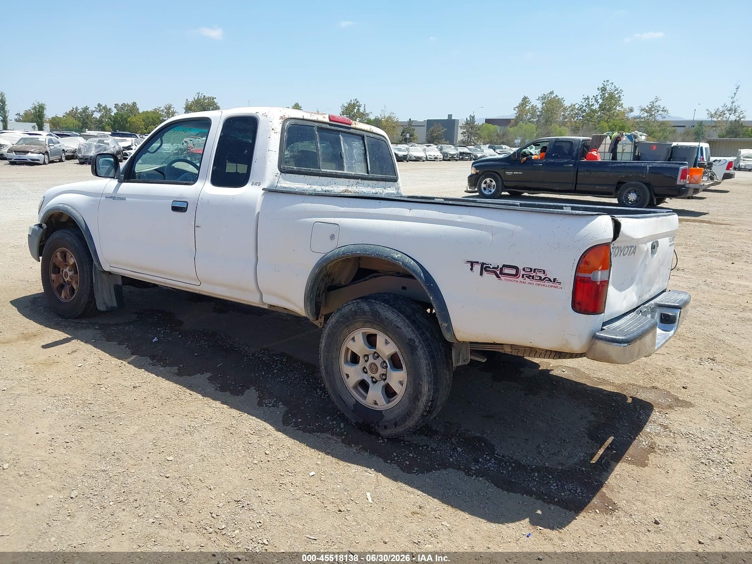 2000 Toyota Tacoma Prerunner V6 White vin: 4TASN92N2YZ581219