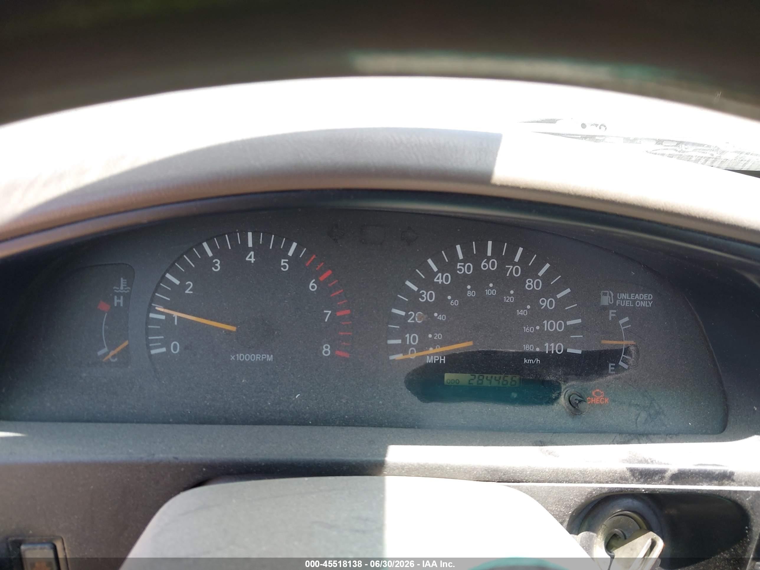 2000 Toyota Tacoma Prerunner V6 White vin: 4TASN92N2YZ581219