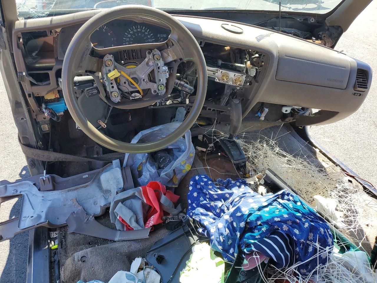 2000 Toyota Tacoma Prerunner Charcoal vin: 4TASN92N2YZ587201