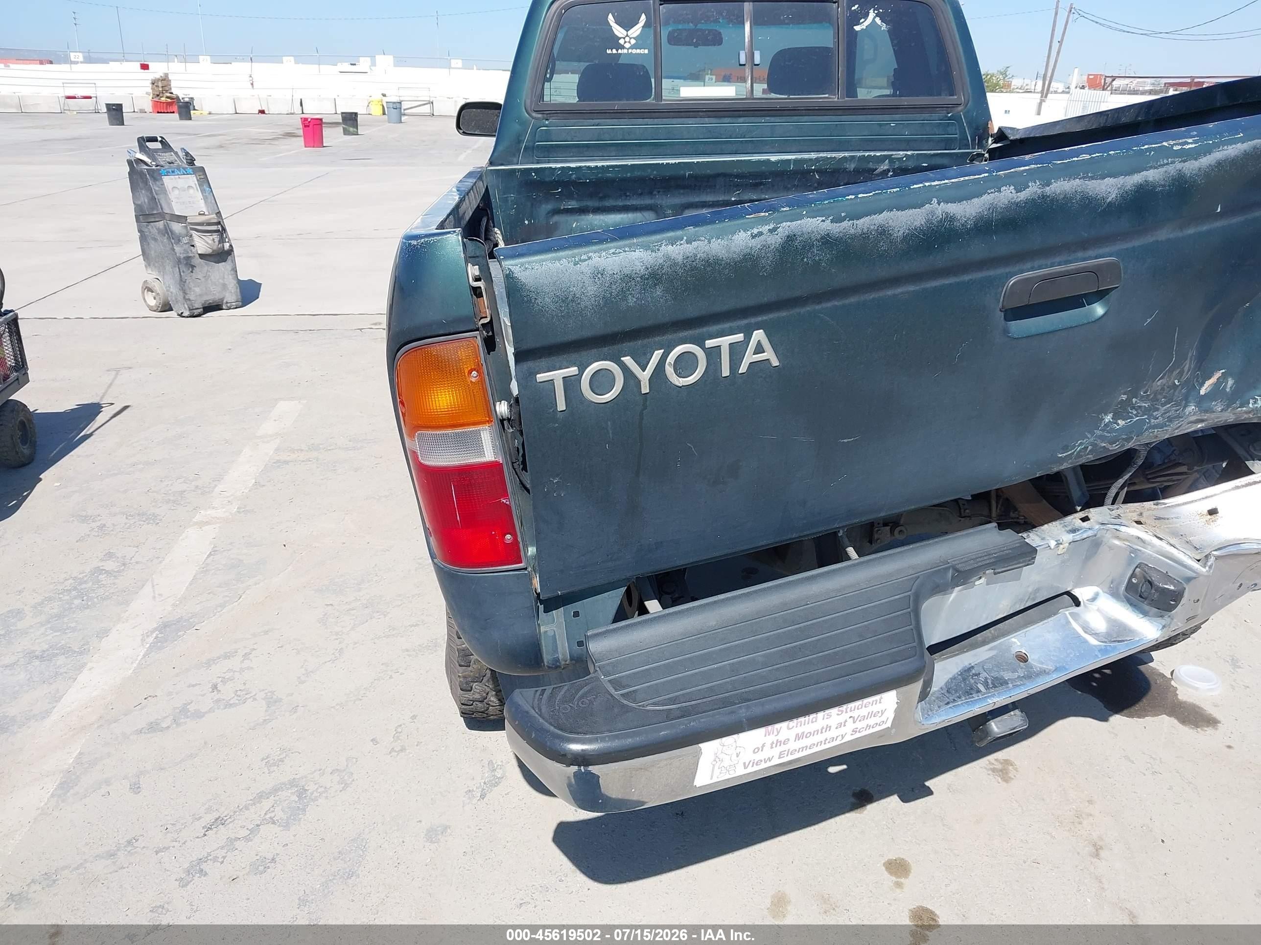 2000 Toyota Tacoma Prerunner V6 Green vin: 4TASN92N2YZ602179