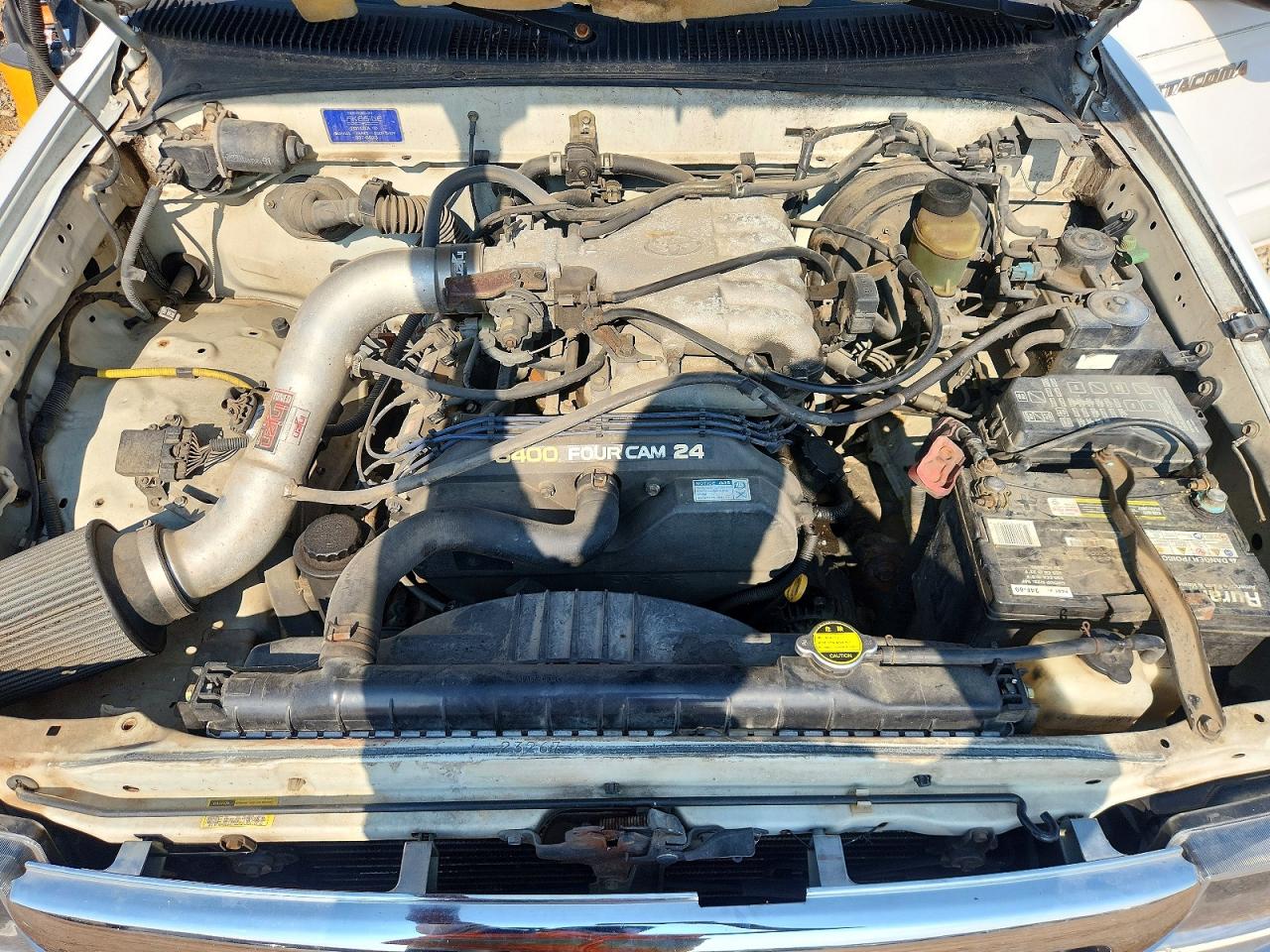 2000 Toyota Tacoma Xtracab Prerunner White vin: 4TASN92N3YZ578278
