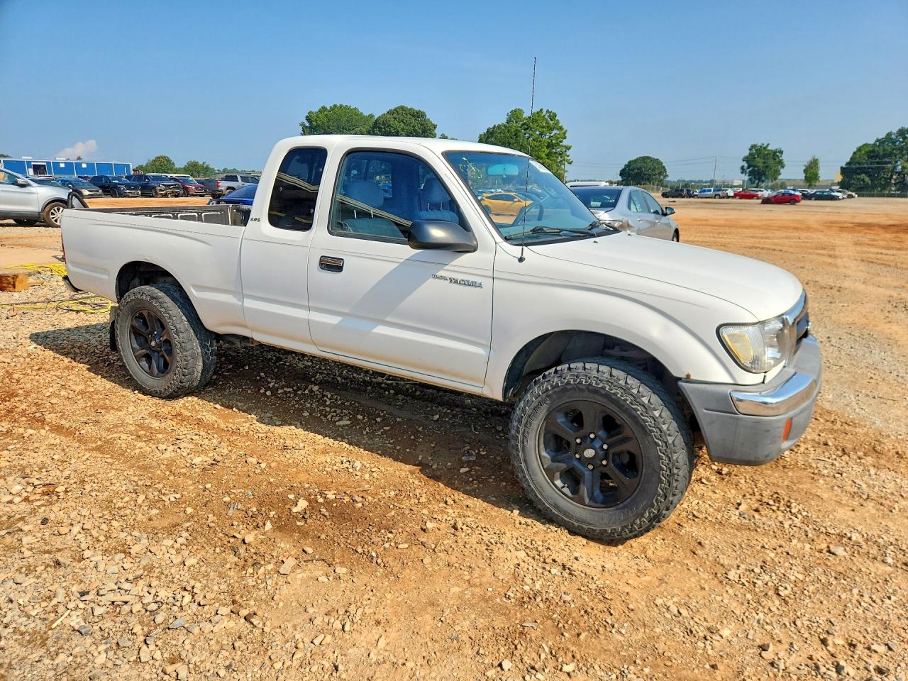 2000 Toyota Tacoma Xtracab Prerunner White vin: 4TASN92N3YZ578278