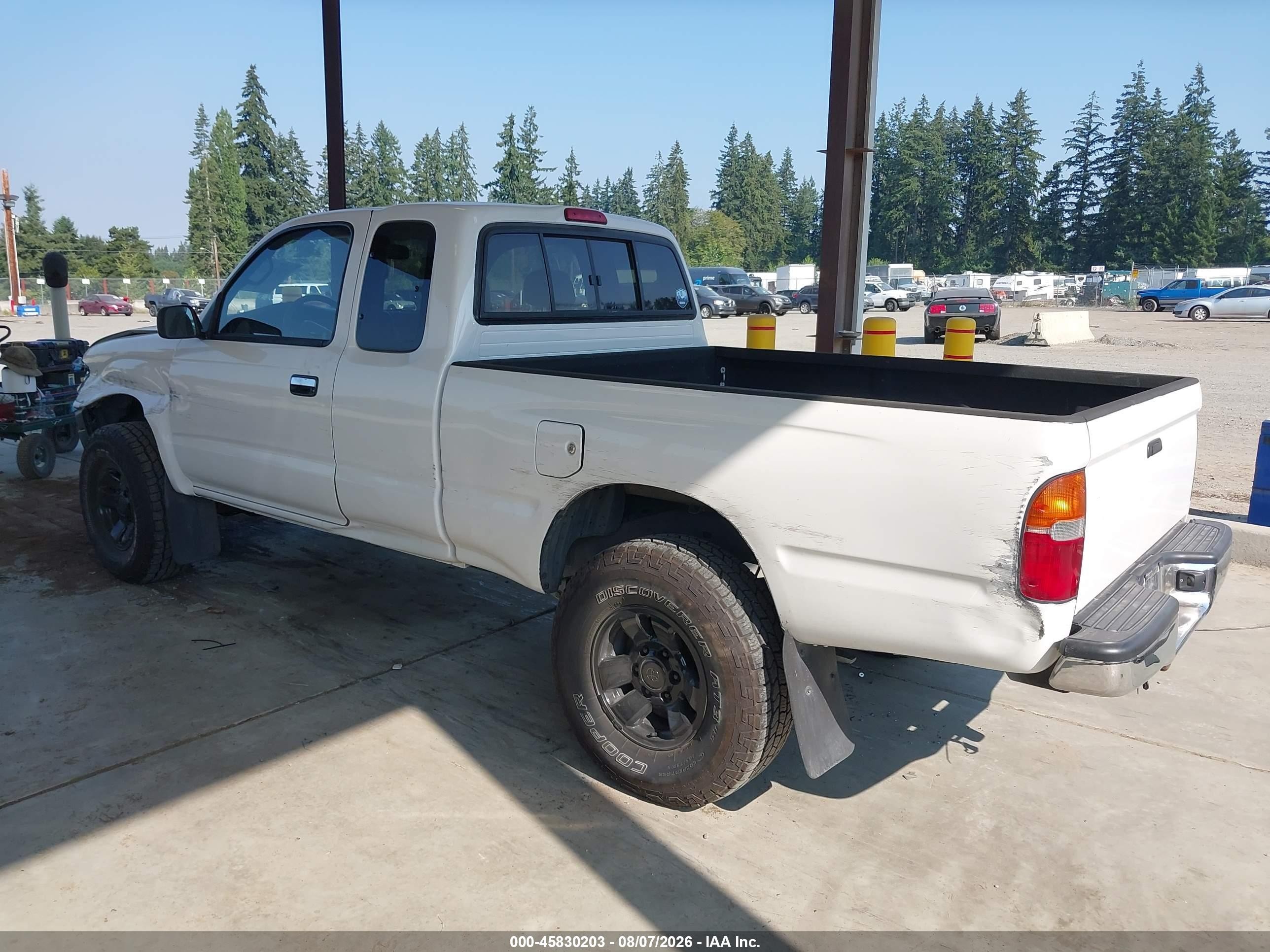 1999 Toyota Tacoma Prerunner V6 White vin: 4TASN92N4XZ560631