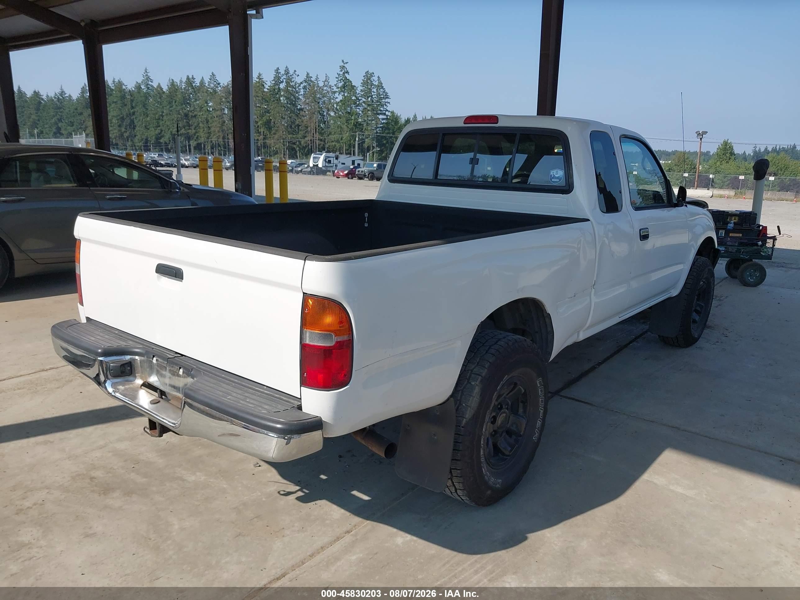1999 Toyota Tacoma Prerunner V6 White vin: 4TASN92N4XZ560631