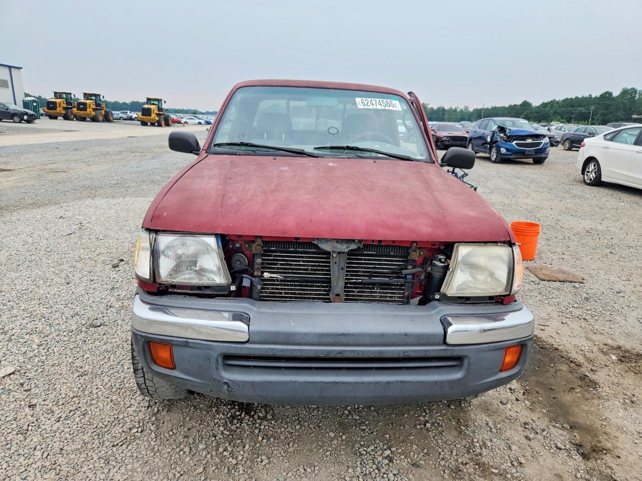 1999 Toyota Tacoma Xtracab Prerunner Burgundy vin: 4TASN92N5XZ444533