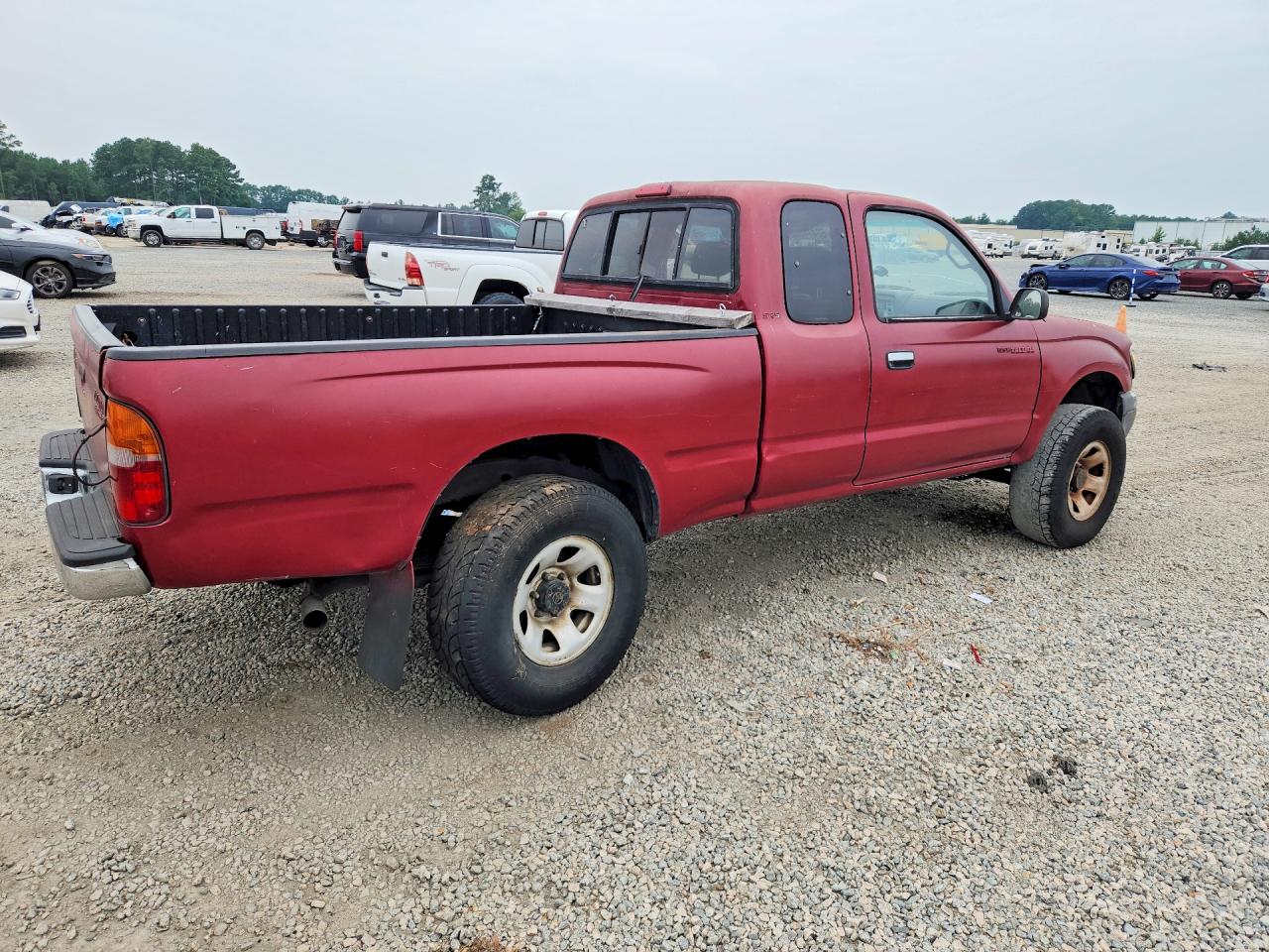 1999 Toyota Tacoma Xtracab Prerunner Burgundy vin: 4TASN92N5XZ444533