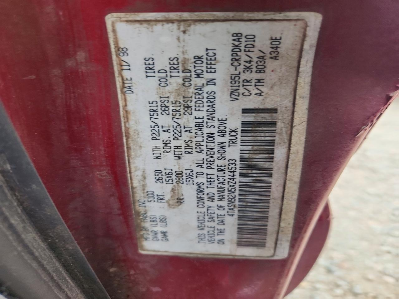1999 Toyota Tacoma Xtracab Prerunner Burgundy vin: 4TASN92N5XZ444533
