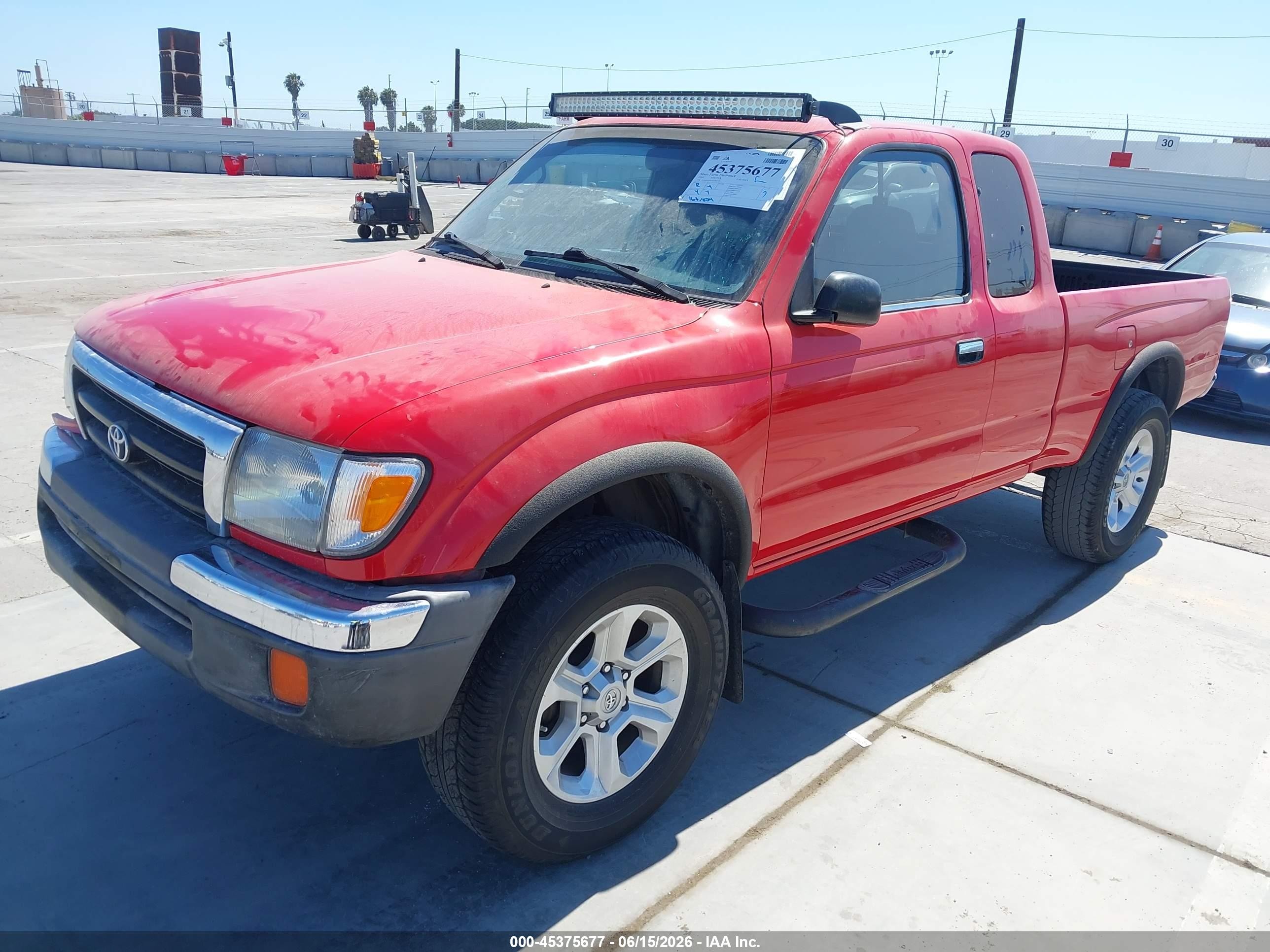 1999 Toyota Tacoma Prerunner V6 Red vin: 4TASN92N6XZ560758