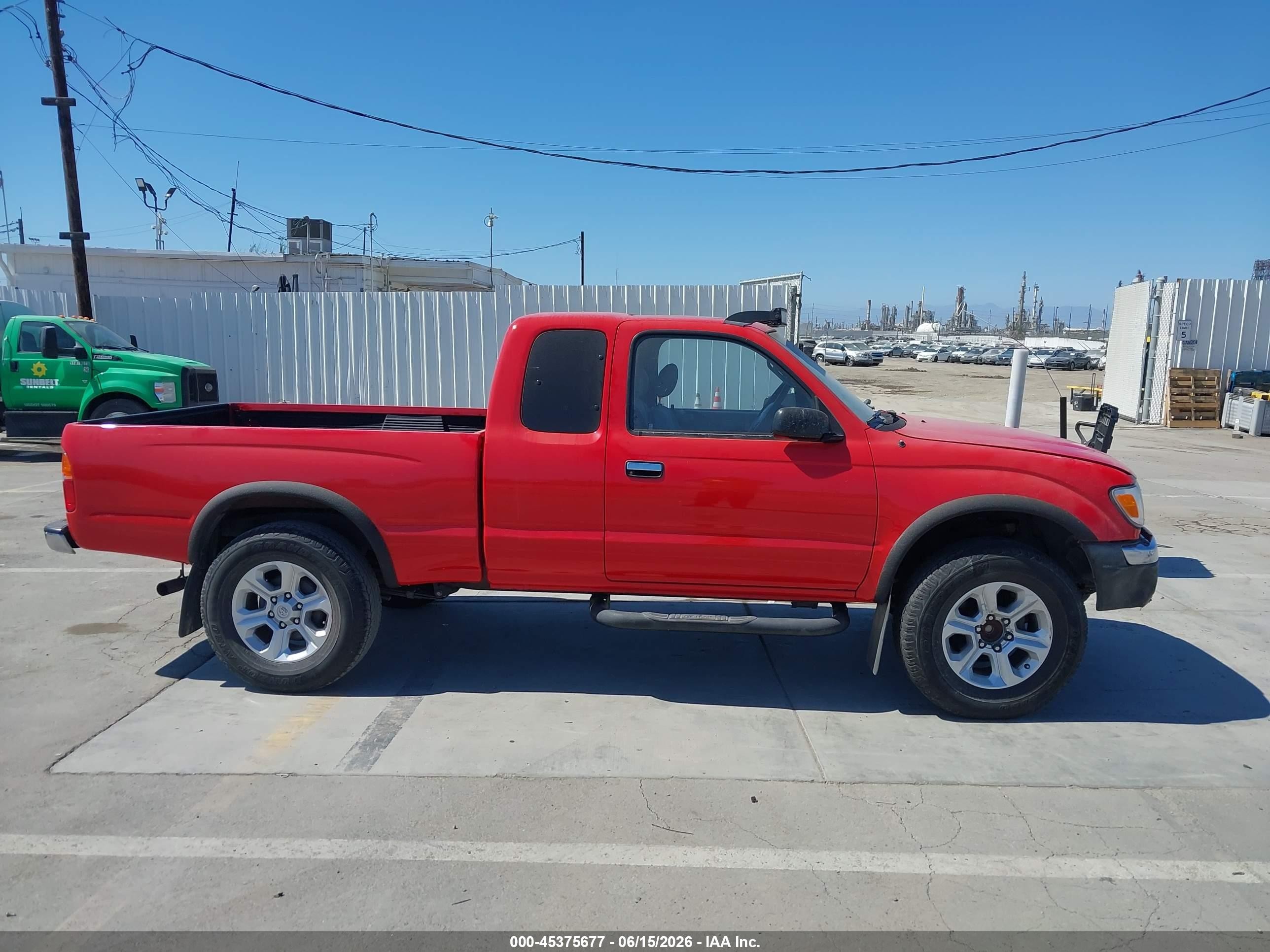 1999 Toyota Tacoma Prerunner V6 Red vin: 4TASN92N6XZ560758