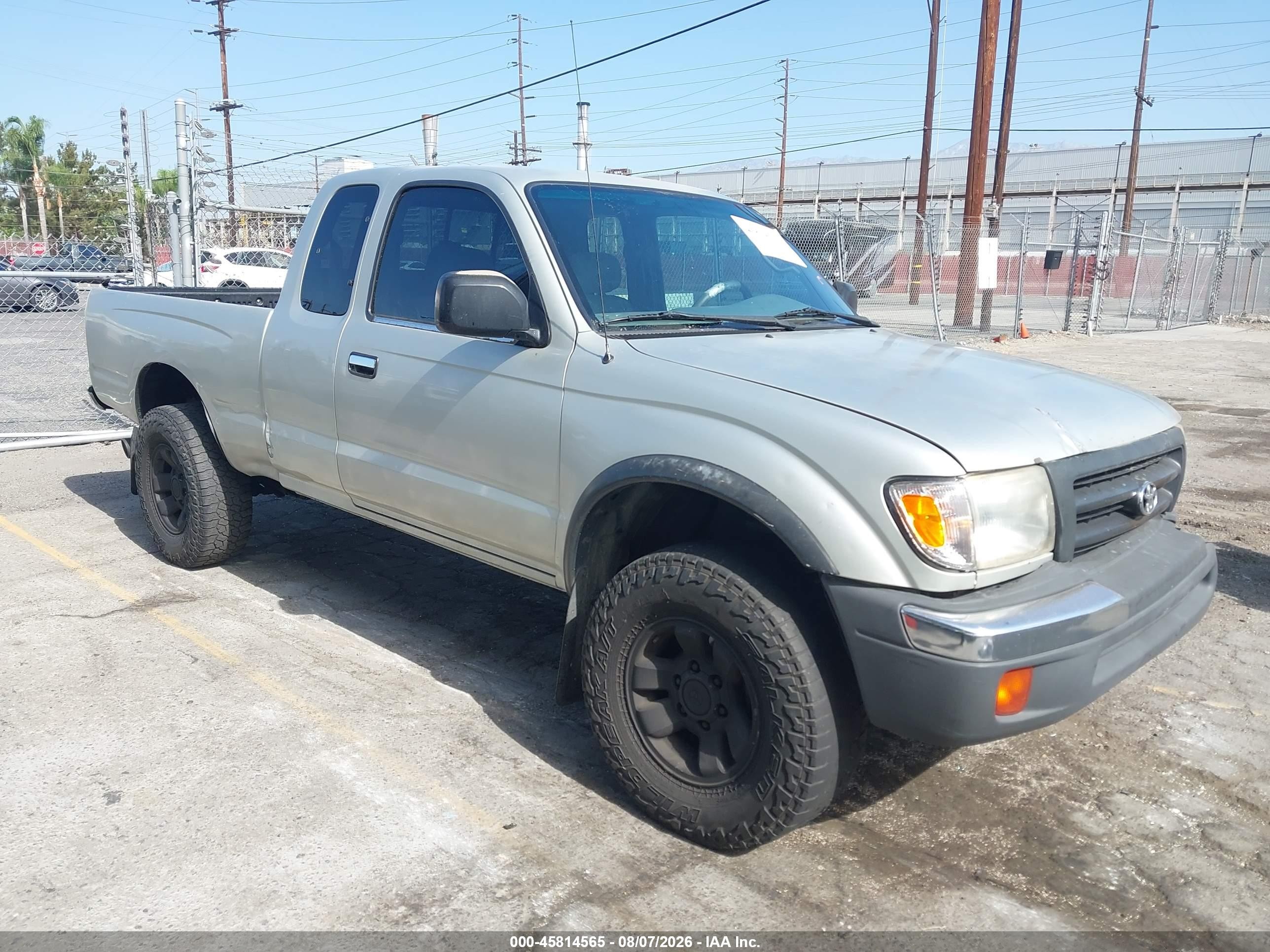 2000 Toyota Tacoma Prerunner V6 Gold vin: 4TASN92N6YZ631488