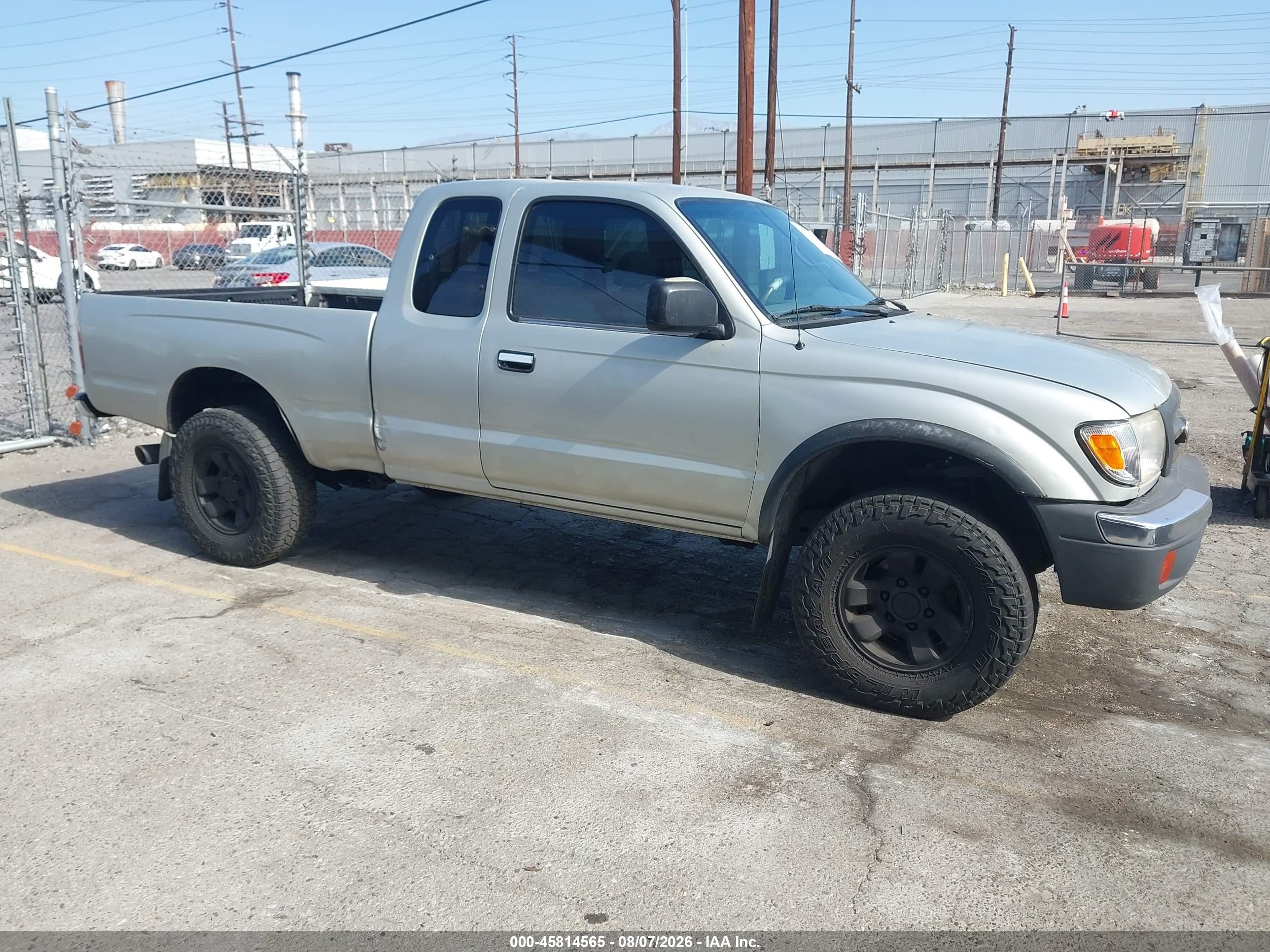 2000 Toyota Tacoma Prerunner V6 Gold vin: 4TASN92N6YZ631488
