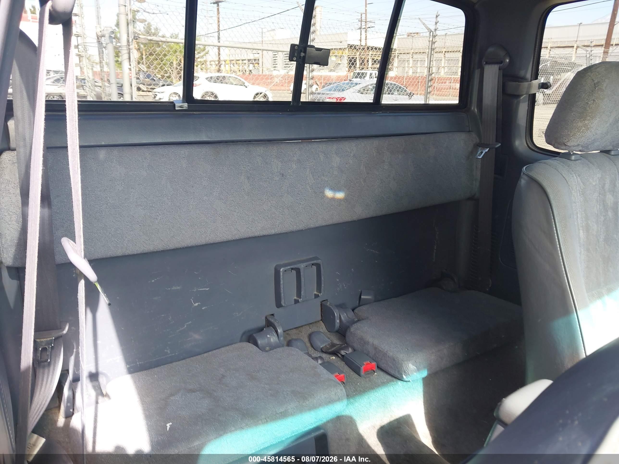 2000 Toyota Tacoma Prerunner V6 Gold vin: 4TASN92N6YZ631488