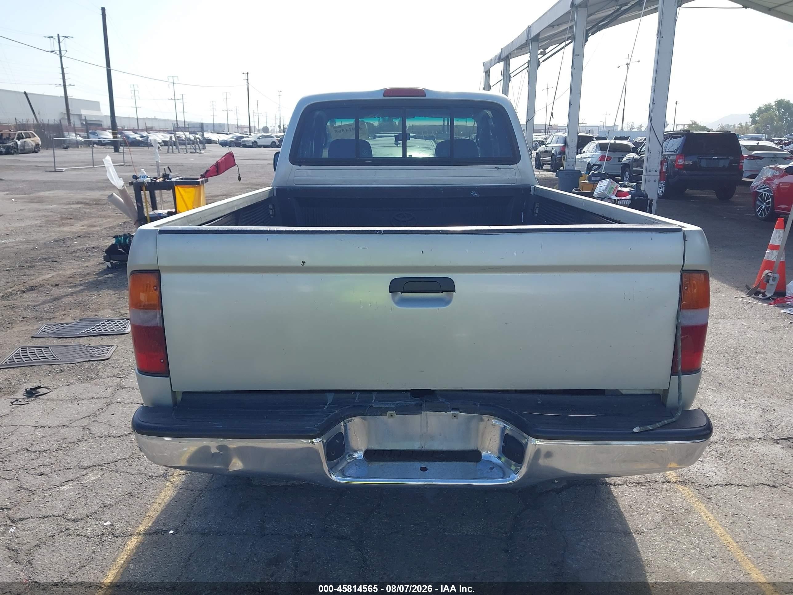 2000 Toyota Tacoma Prerunner V6 Gold vin: 4TASN92N6YZ631488