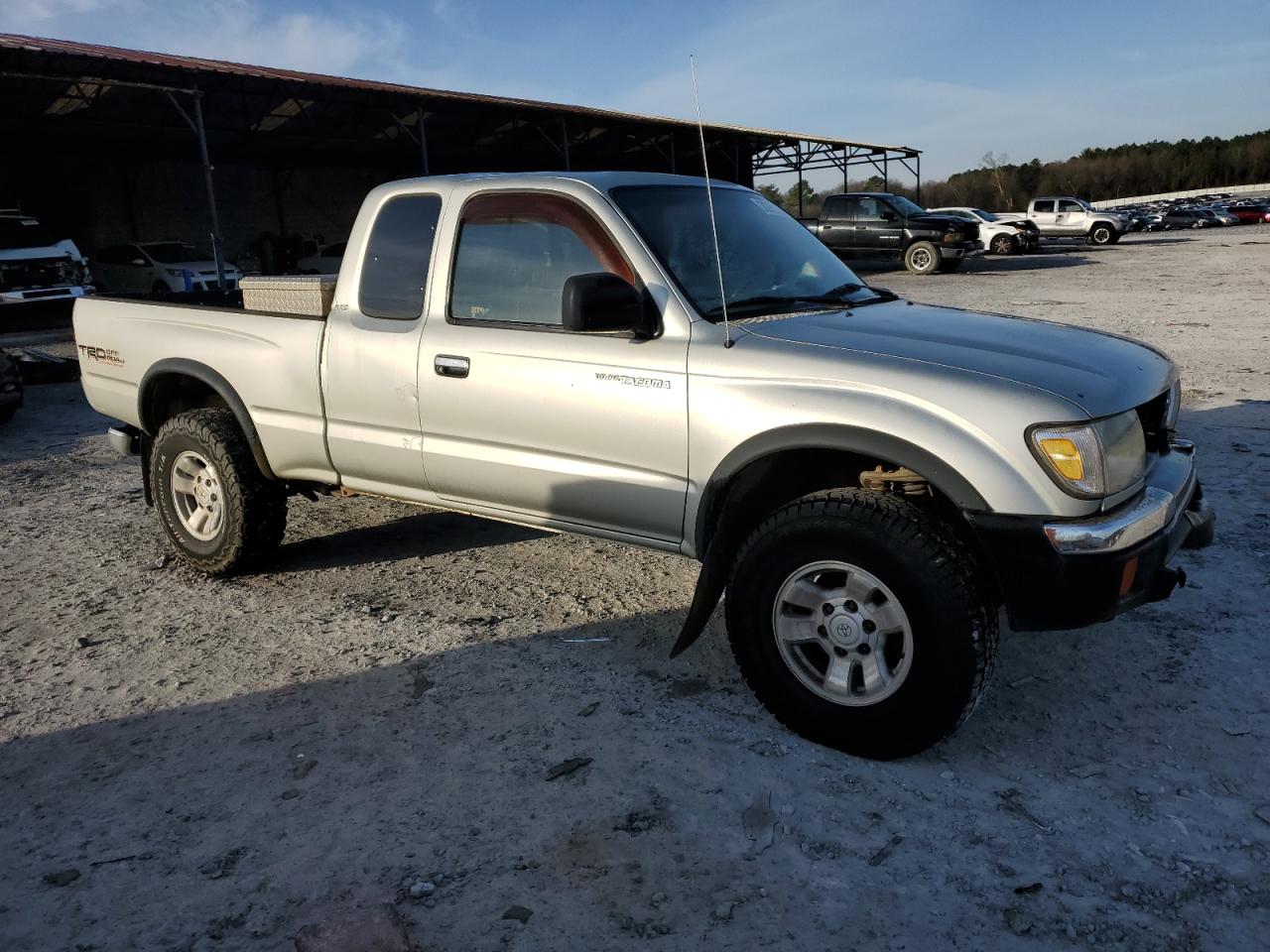 Price & History 2000 Toyota Tacoma Xtracab Prerunner 3.4l 6 vin
