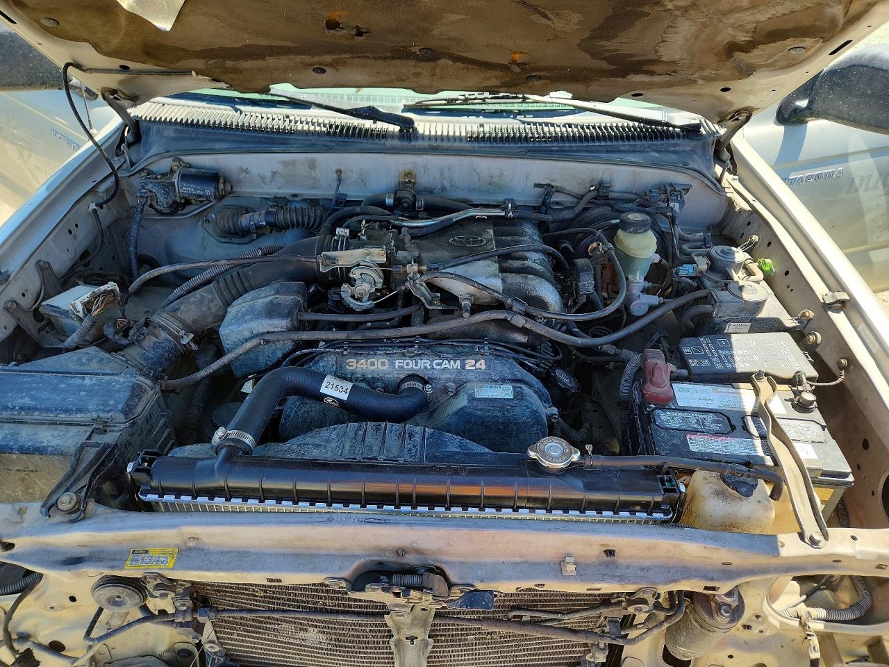 2000 Toyota Tacoma Xtracab Prerunner Silver vin: 4TASN92N7YZ617700