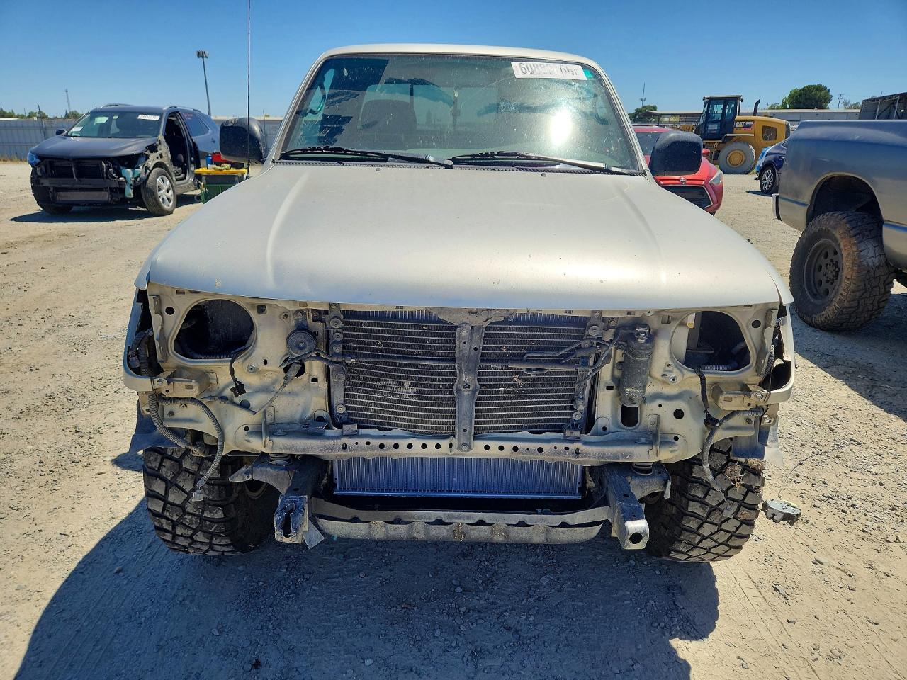2000 Toyota Tacoma Xtracab Prerunner Silver vin: 4TASN92N7YZ617700