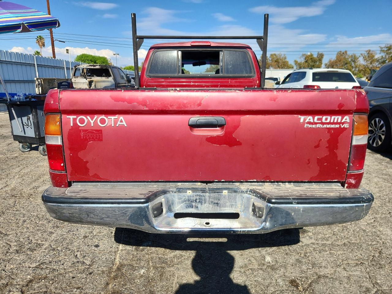2000 Toyota Tacoma Xtracab Prerunner Red vin: 4TASN92N8YZ668199
