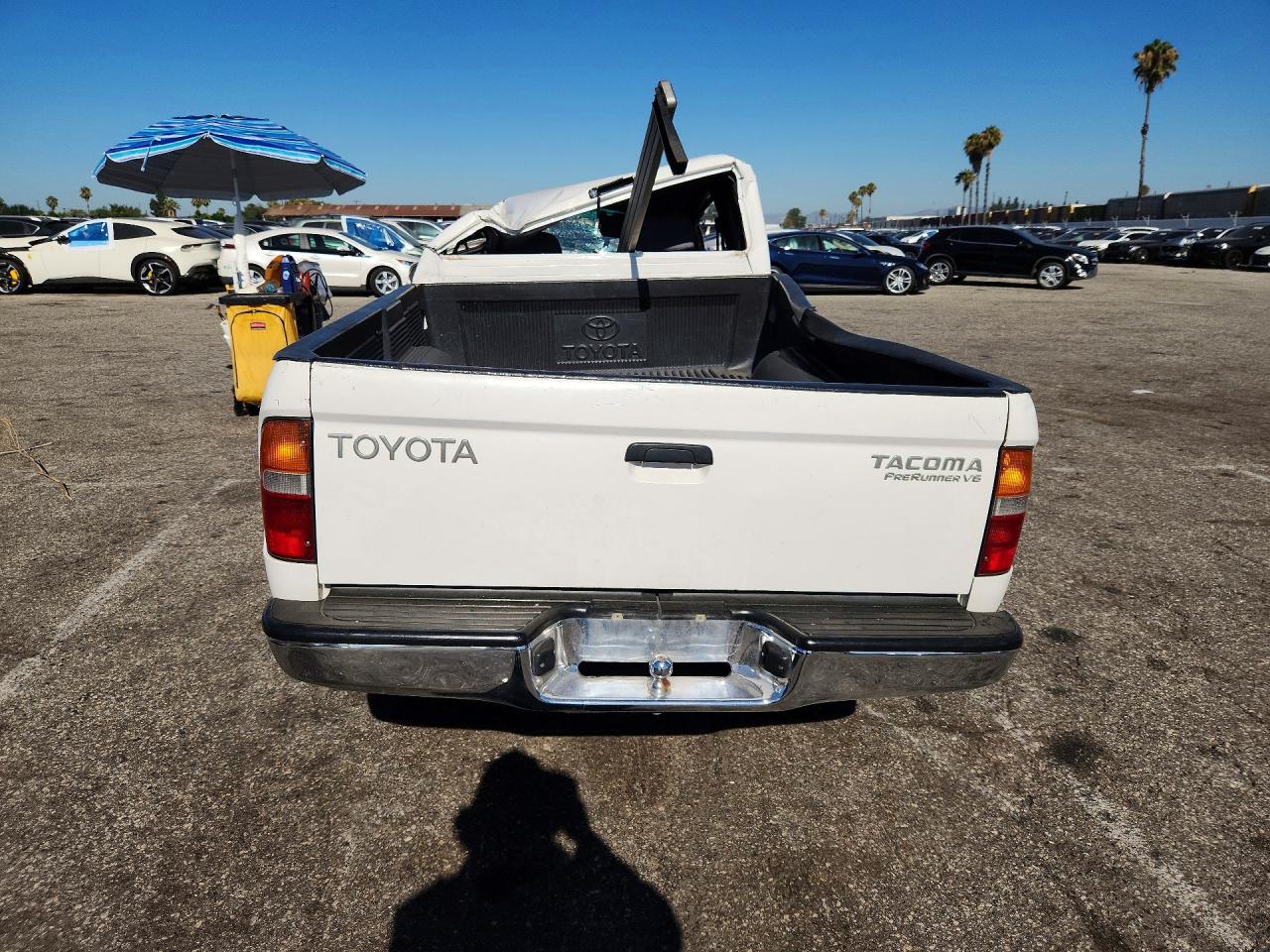 2000 Toyota Tacoma Xtracab Prerunner White vin: 4TASN92N9YZ604849