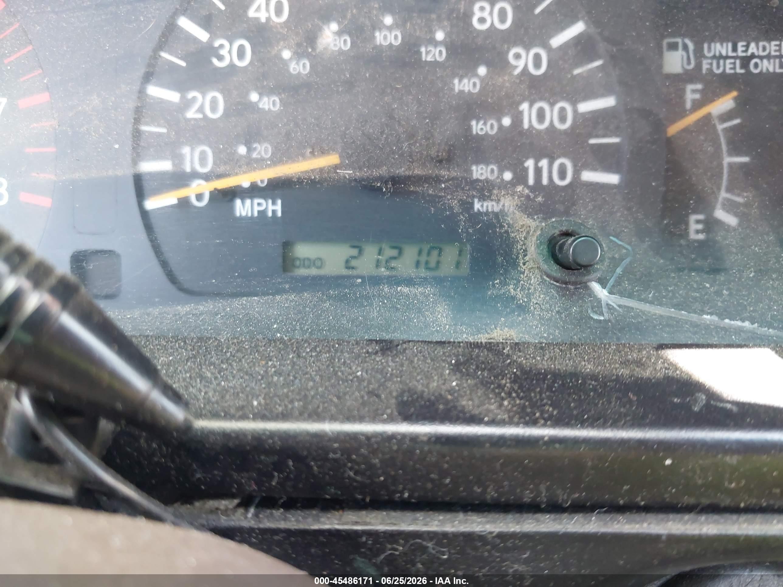 2000 Toyota Tacoma Prerunner V6 Белый vin: 4TASN92N9YZ682368