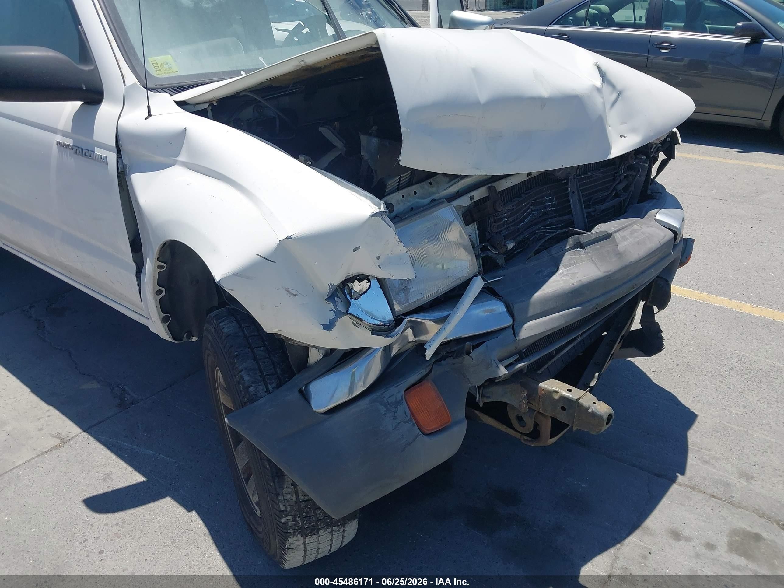 2000 Toyota Tacoma Prerunner V6 Белый vin: 4TASN92N9YZ682368