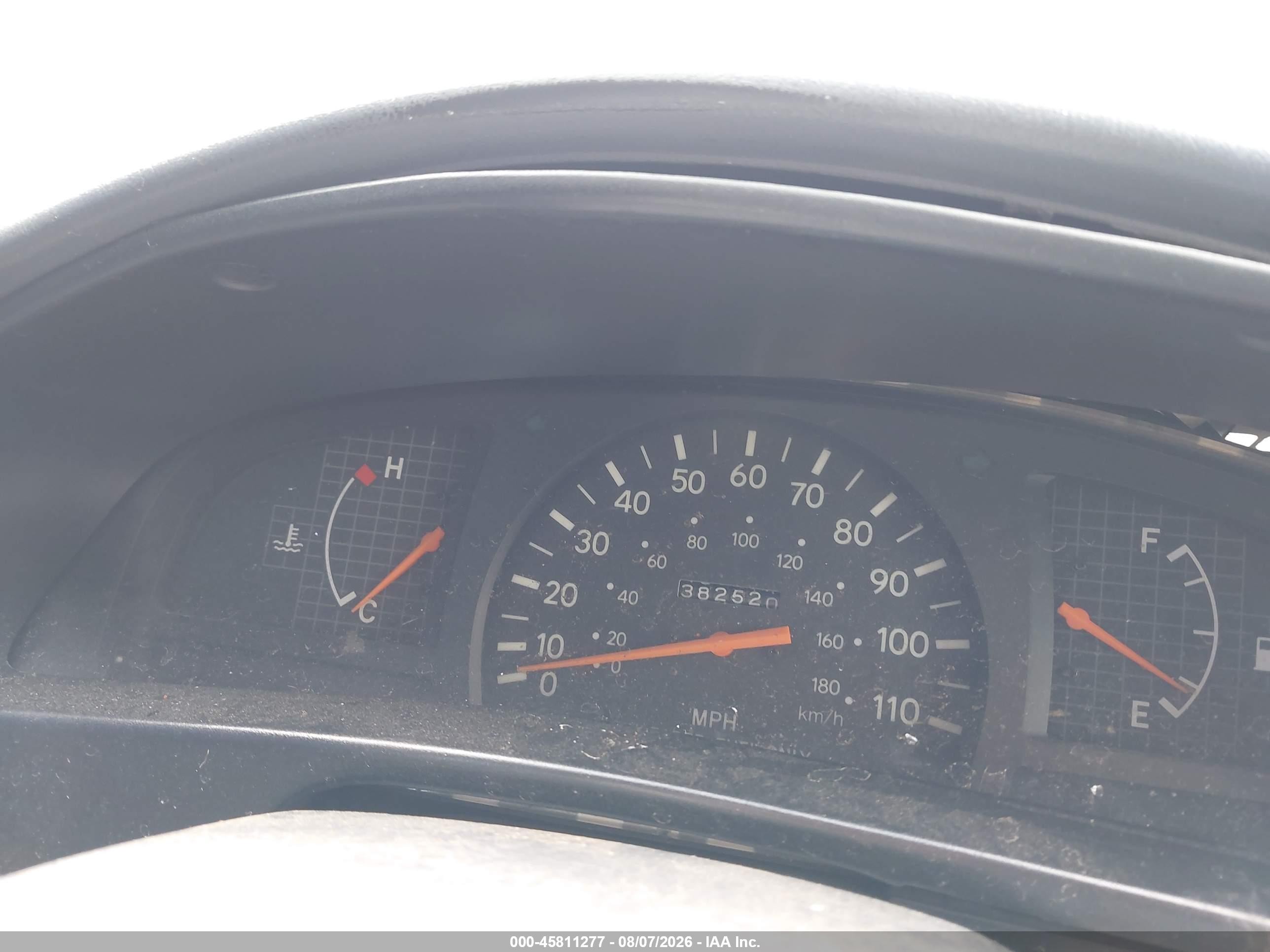 1995 Toyota Tacoma   Белый vin: 4TAUN41B3SZ072704