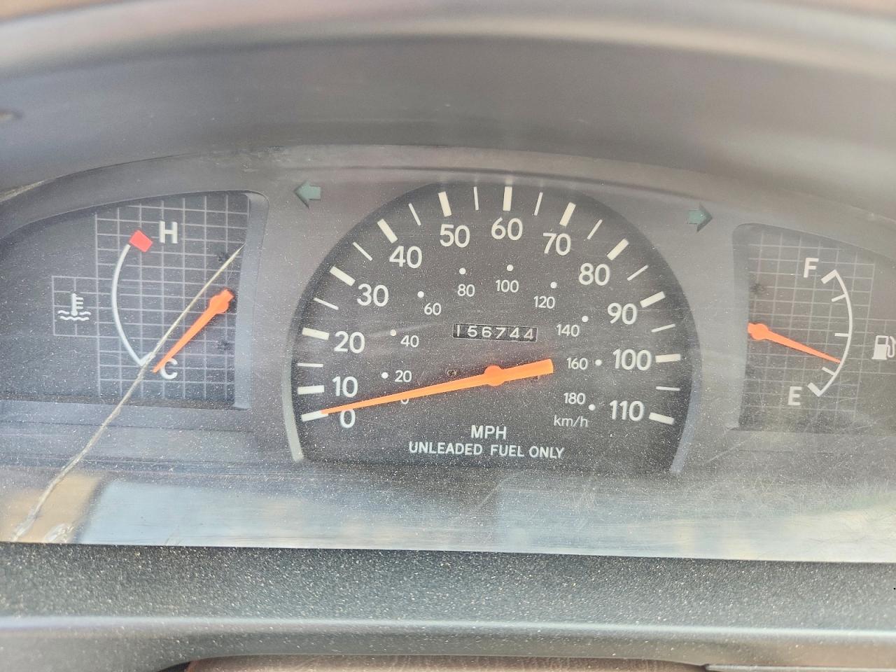 1995 Toyota Tacoma Burgundy vin: 4TAUN41B6SZ050504