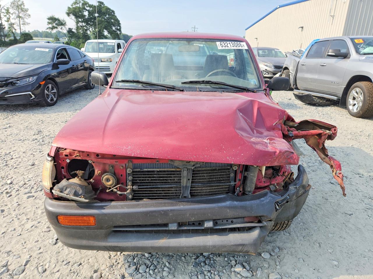 1995 Toyota Tacoma Burgundy vin: 4TAUN41B6SZ050504