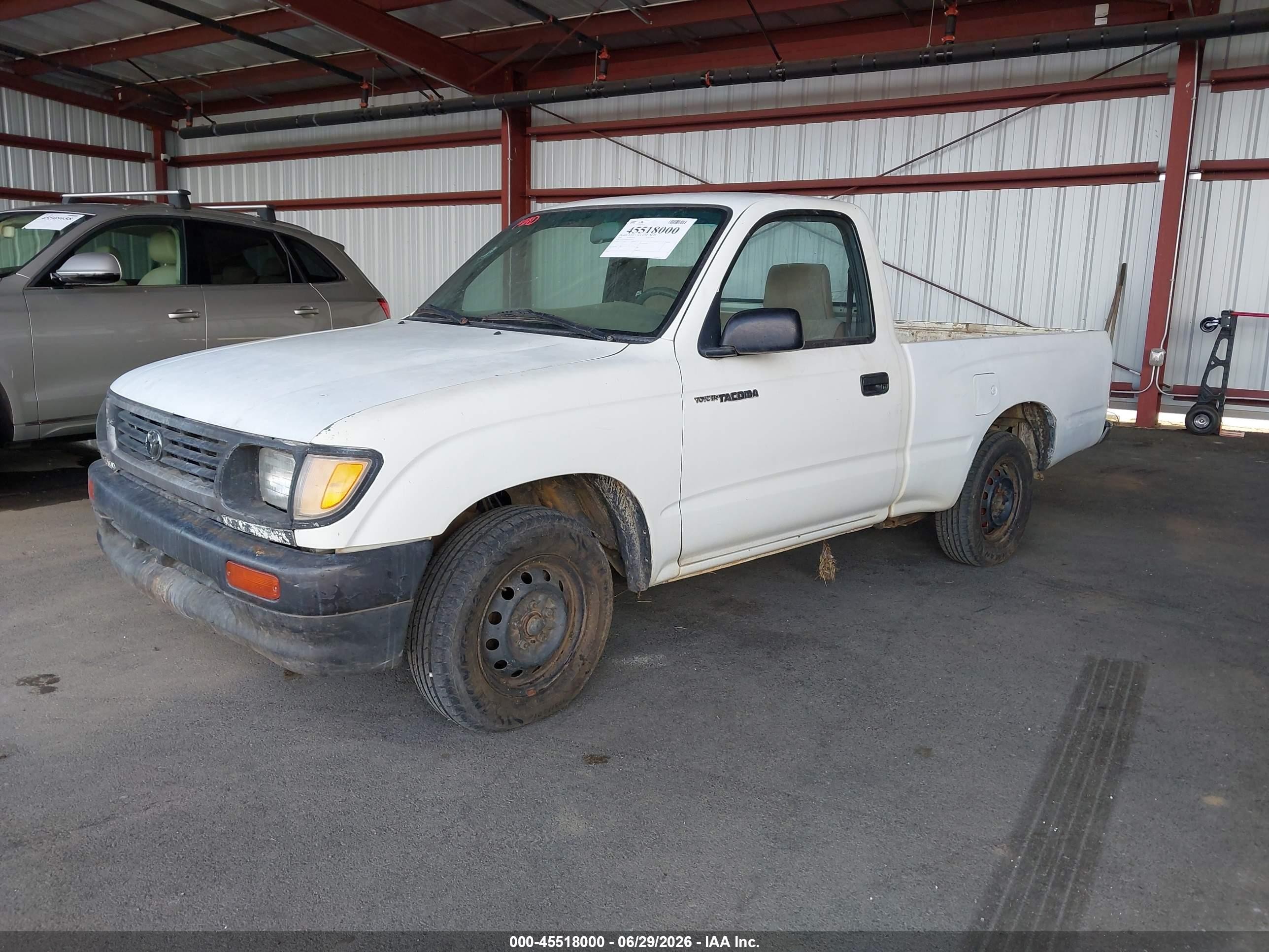 1995 Toyota Tacoma   White vin: 4TAUN41B8SZ055123