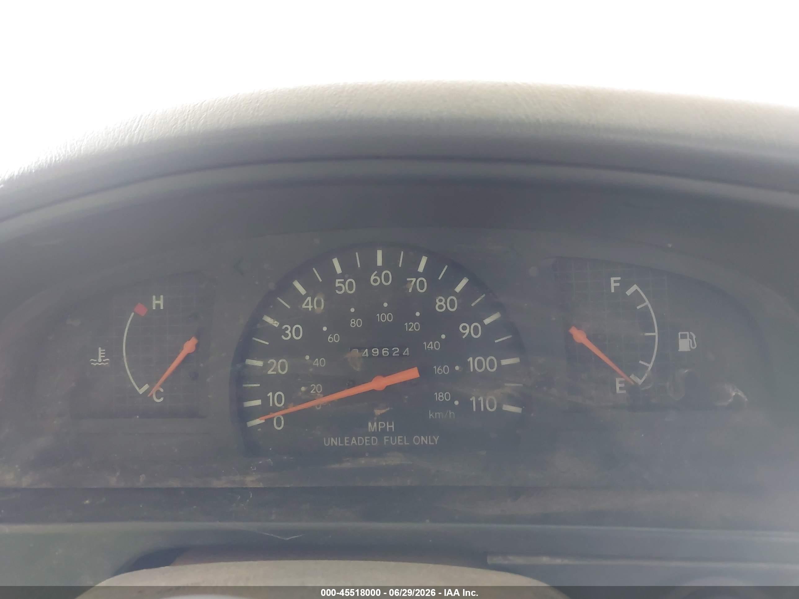 1995 Toyota Tacoma   White vin: 4TAUN41B8SZ055123