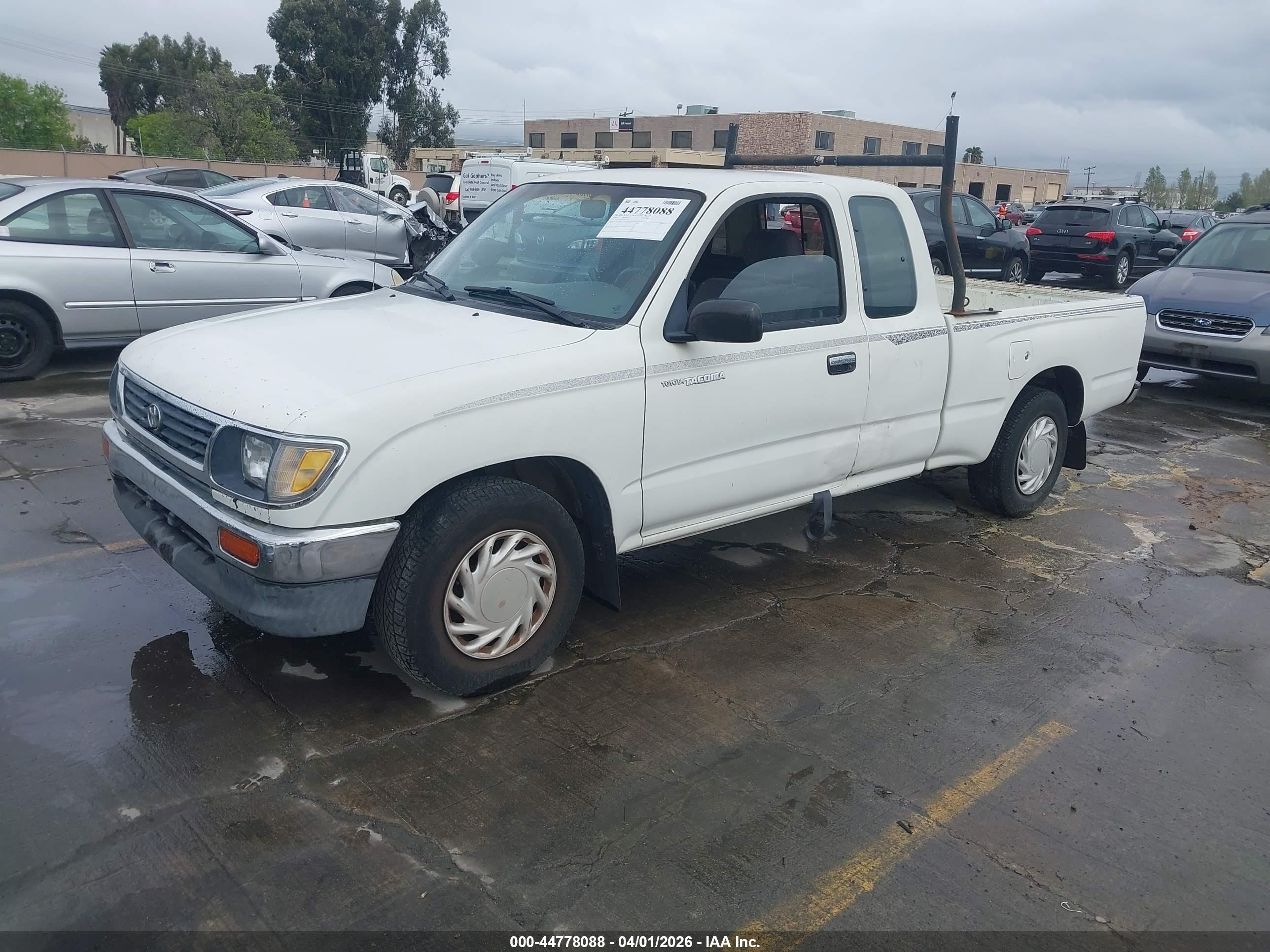 1995 Toyota Tacoma Xtracab White vin: 4TAUN53B1SZ042538